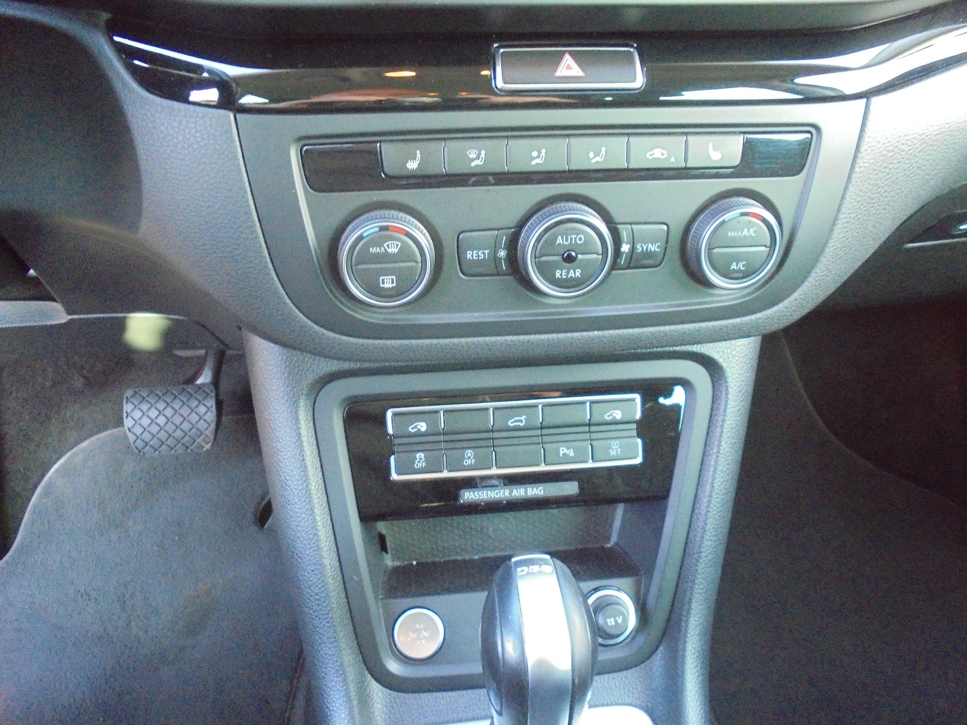 VW Sharan 2.0 TDI BMT Highline 4Motion DSG-image-19