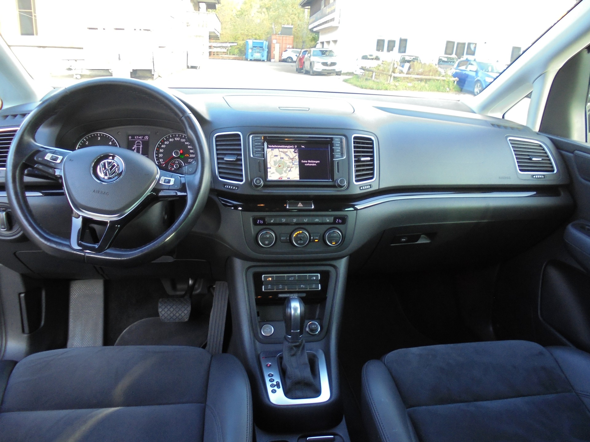 VW Sharan 2.0 TDI BMT Highline 4Motion DSG-image-24