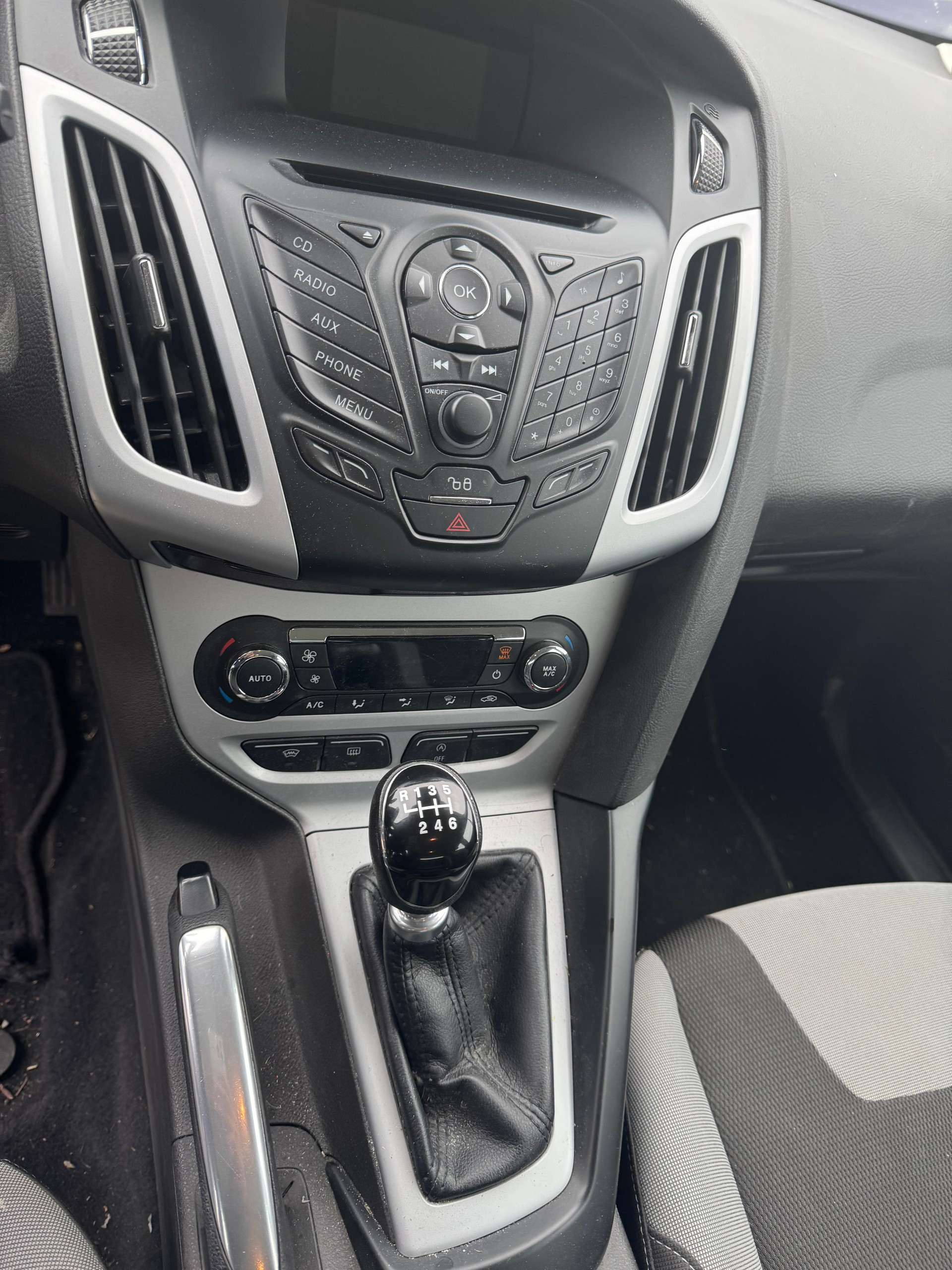 FORD Focus 1.0 SCTi Trend-image-6