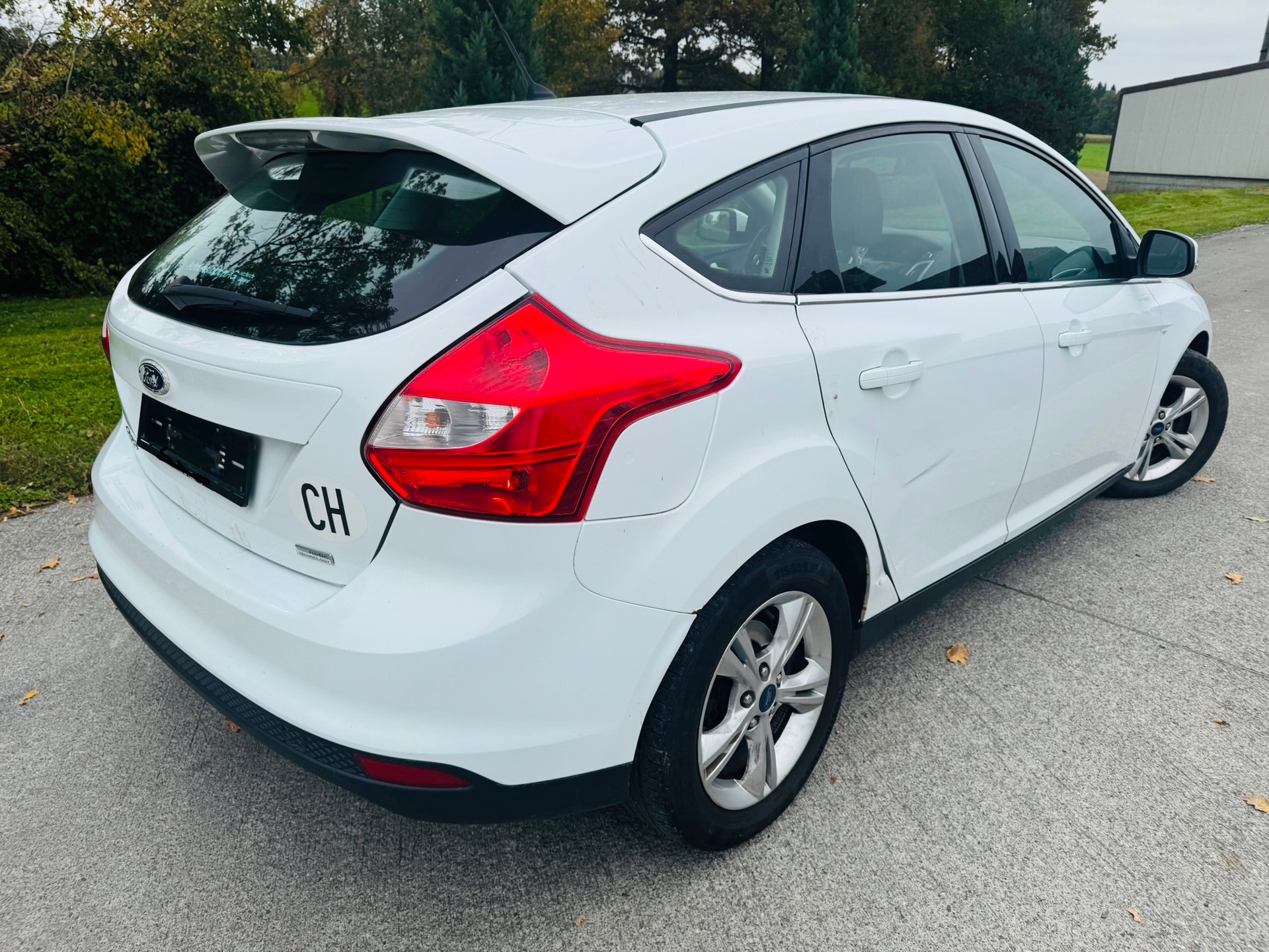 FORD Focus 1.0 SCTi Trend-image-3