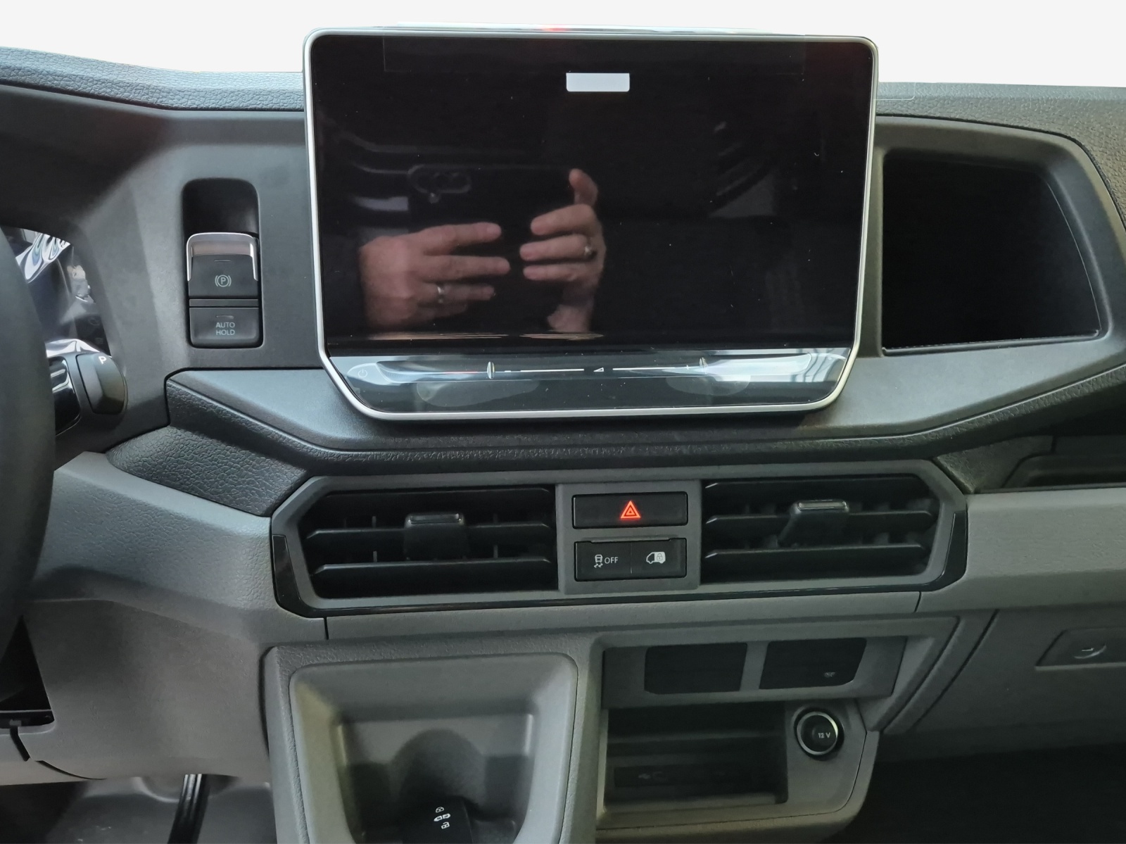 VW Crafter 35 2.0 TDI Entry L3 A-image-9