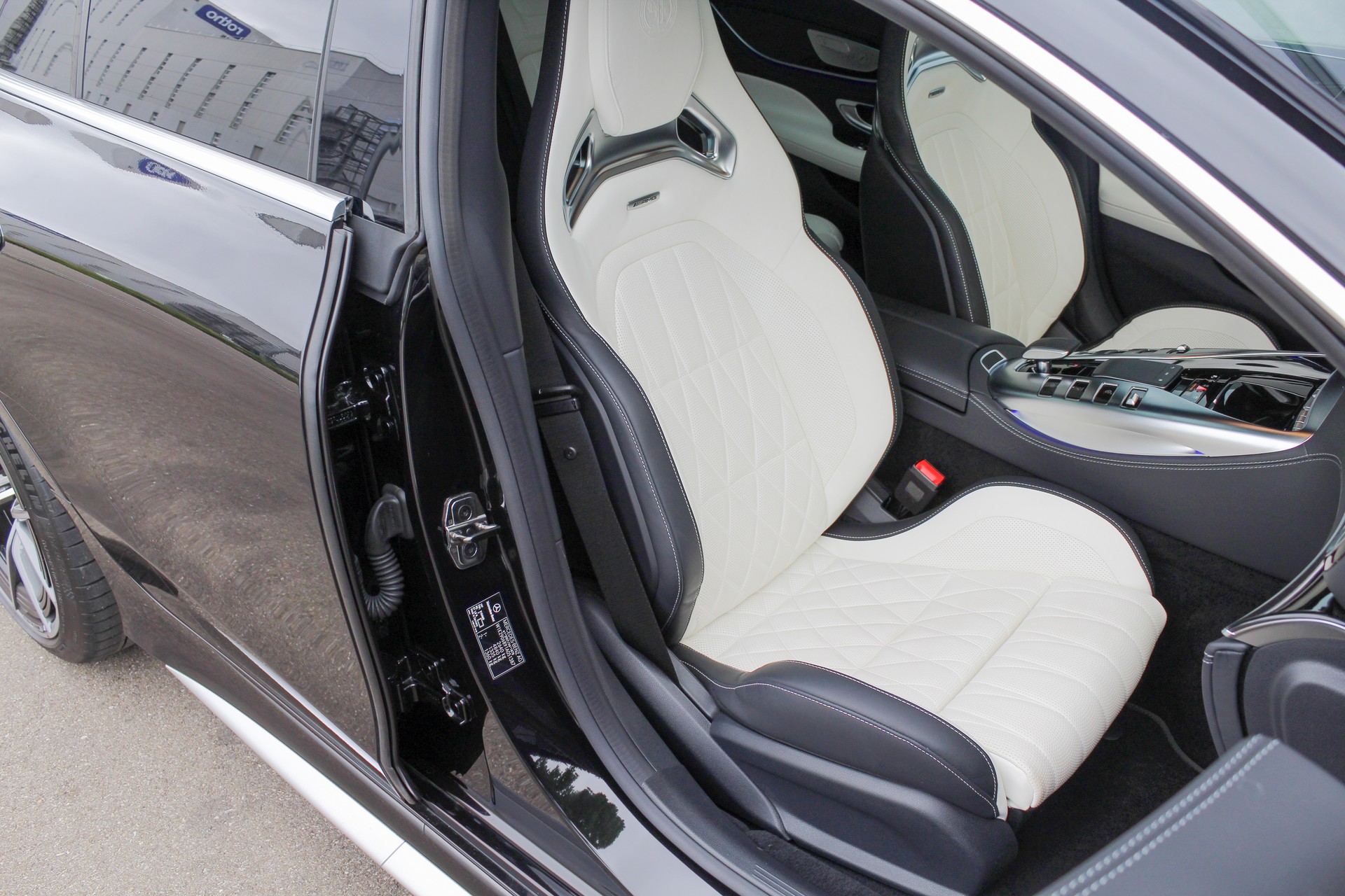 MERCEDES-BENZ AMG GT 4 63 S 4Matic+ Speedshift MCT-image-10