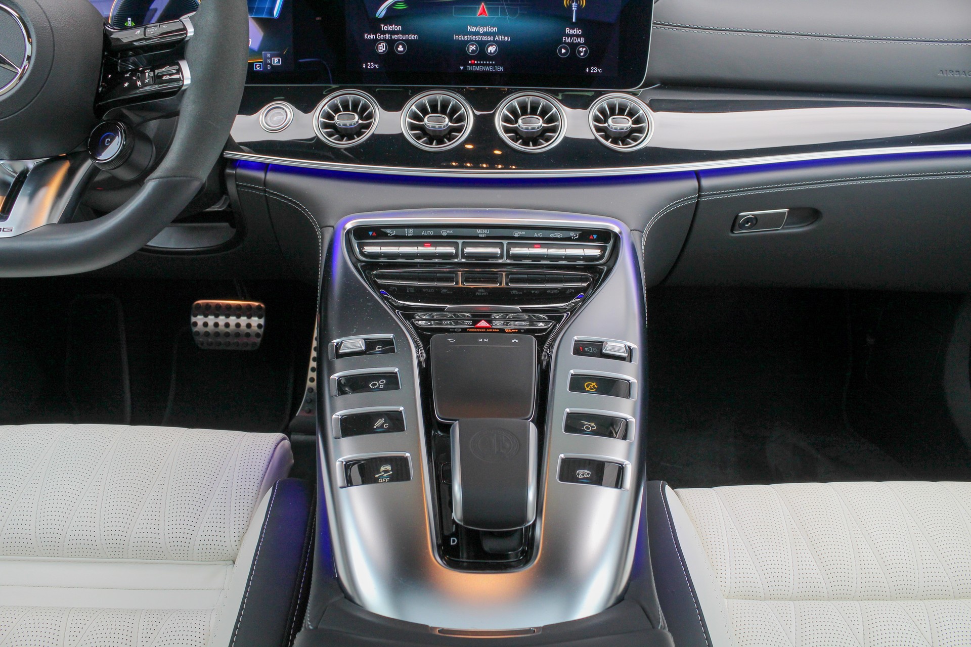 MERCEDES-BENZ AMG GT 4 63 S 4Matic+ Speedshift MCT-image-7