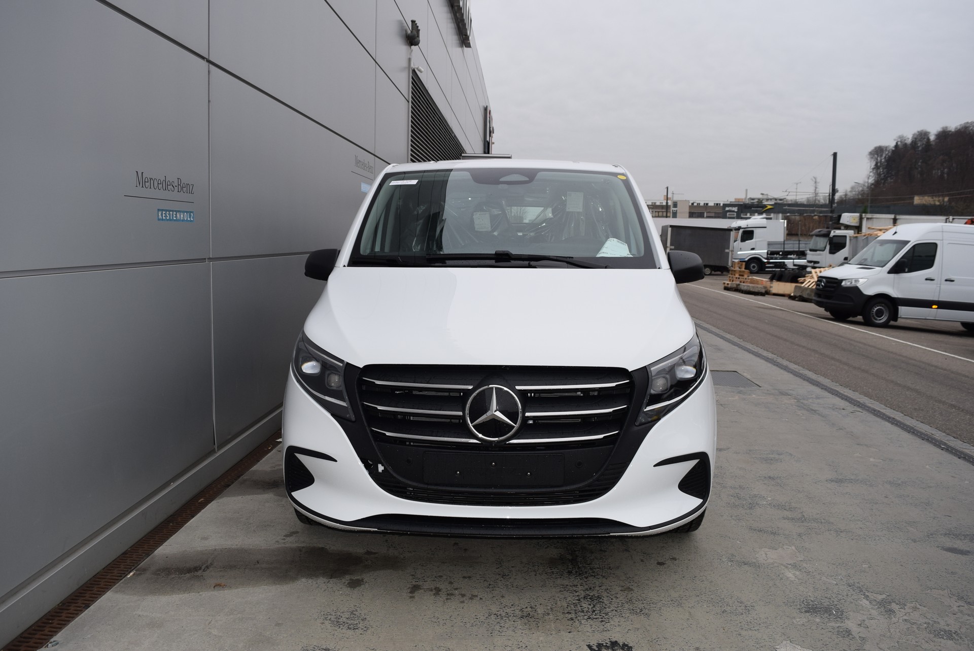 MERCEDES-BENZ Vito 116 CDI Lang Select 9G-Tronic 4M-image-1