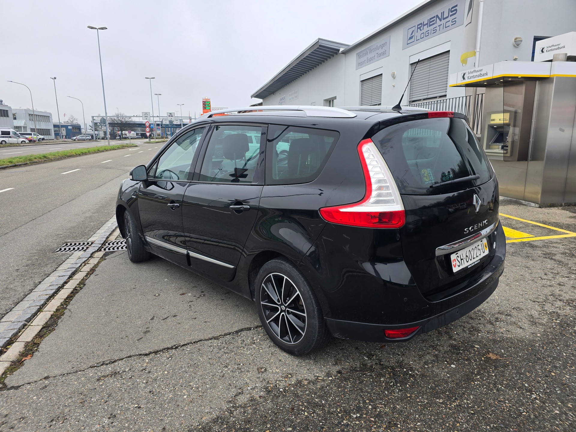 RENAULT Grand Scénic 1.2 16V Turbo Bose-image-3