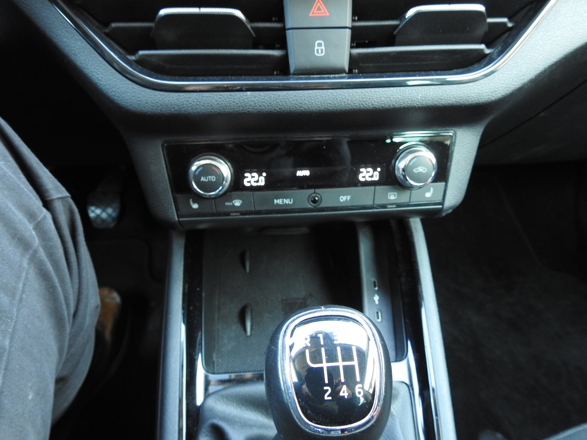 SKODA Scala 1.0 TSI Ambition-image-10