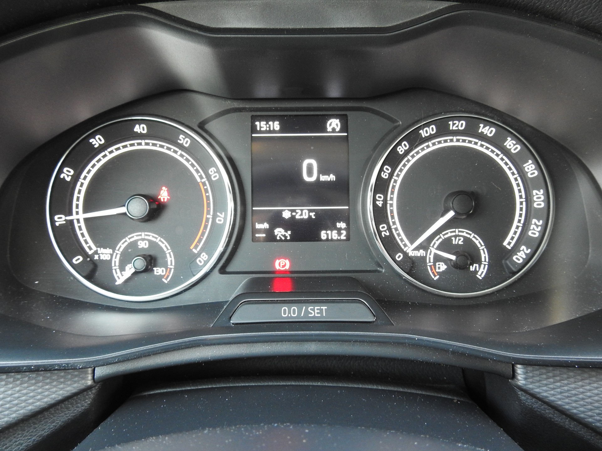 SKODA Scala 1.0 TSI Ambition-image-14