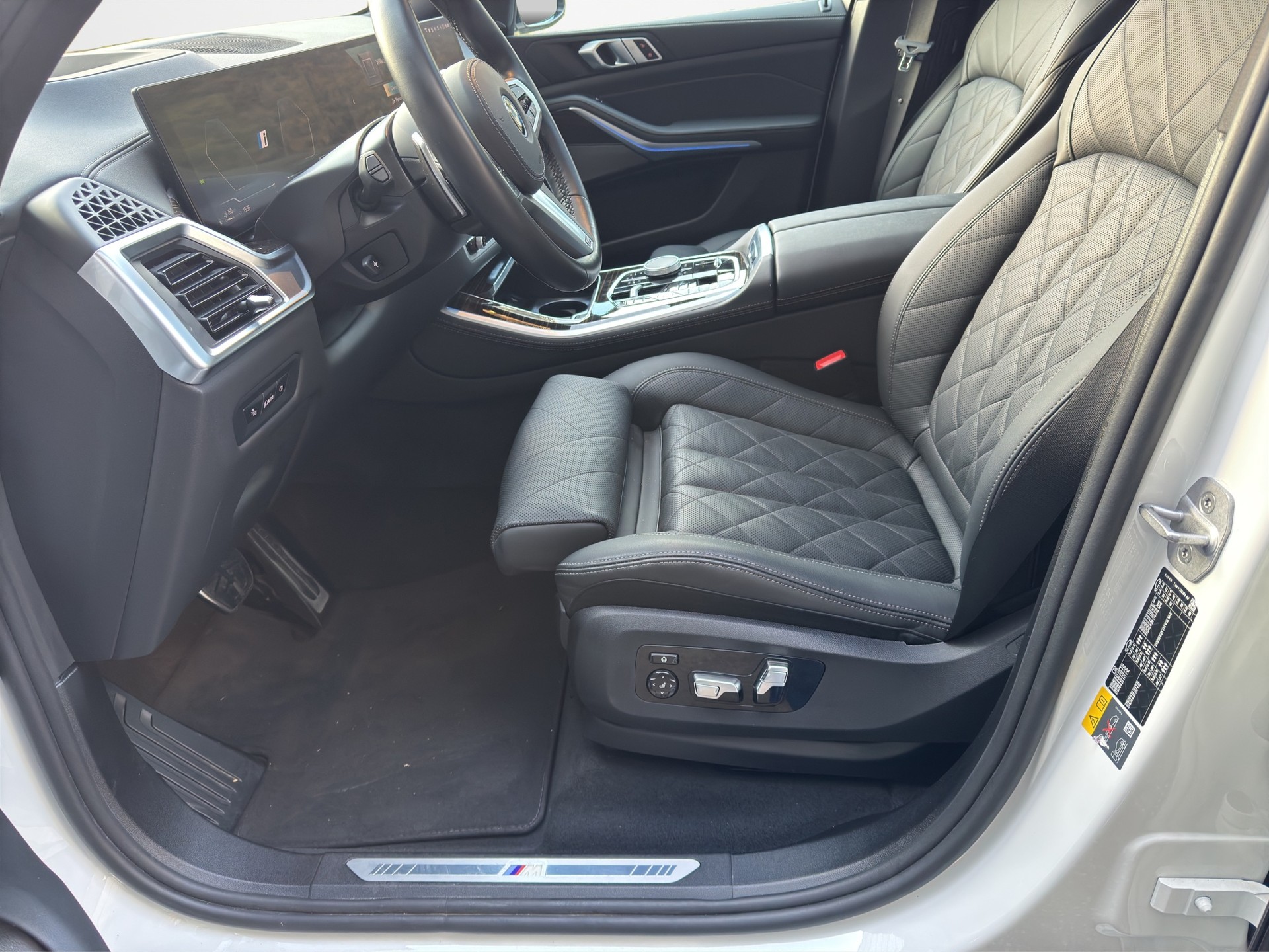 BMW X5 50e xDrive SAG - M Sport-image-10