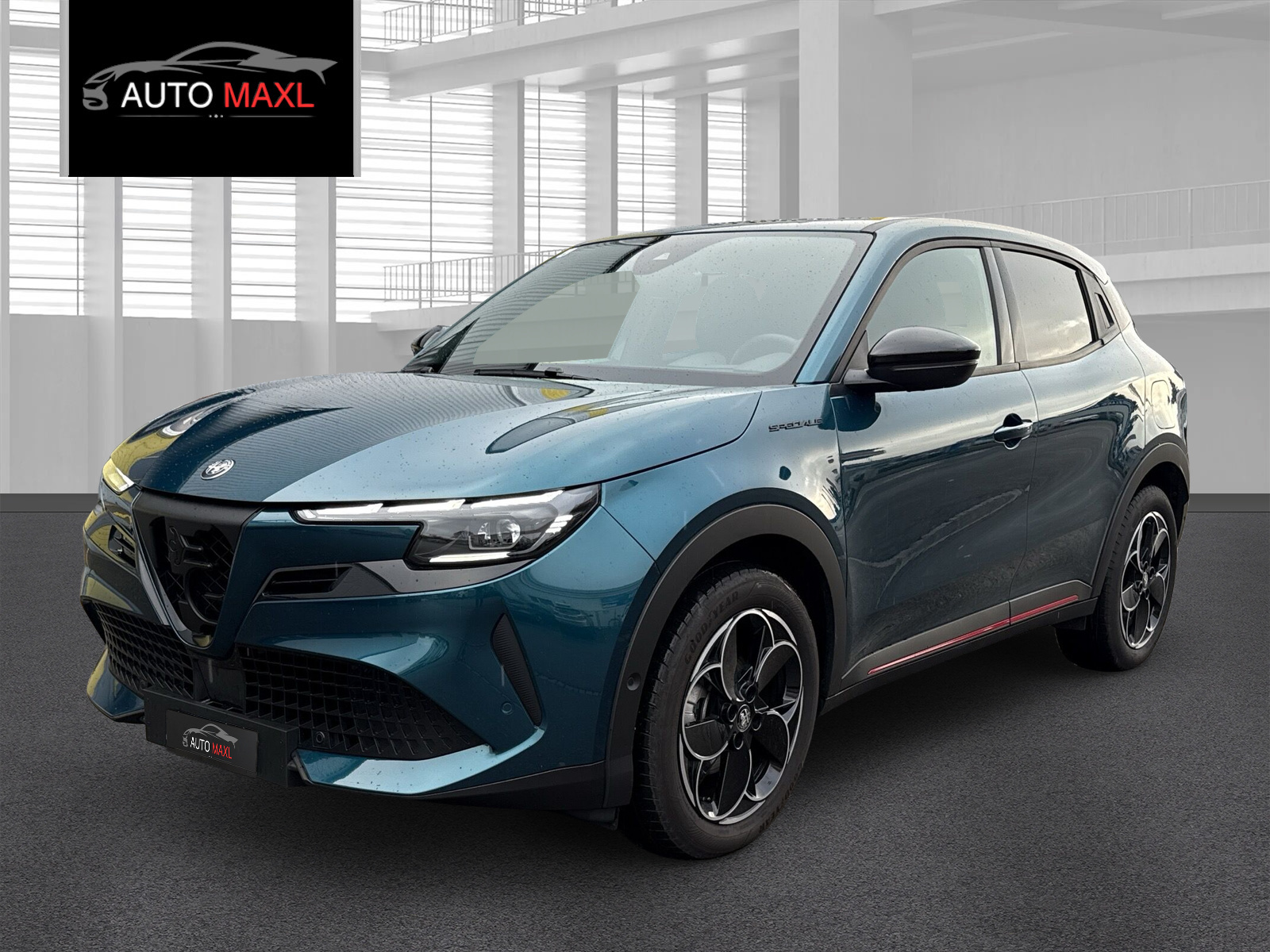 ALFA ROMEO Junior BEV 156 54kWh Speciale-image-1