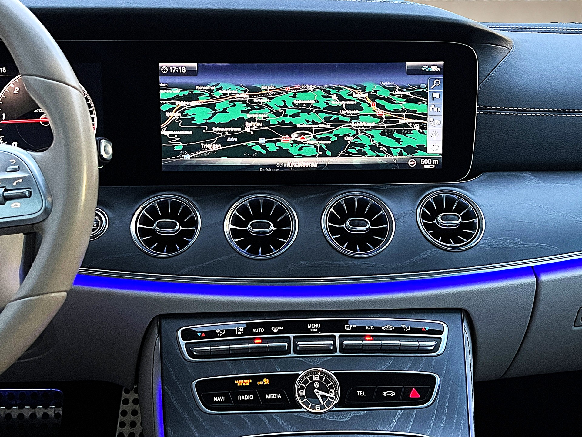 MERCEDES-BENZ CLS 350 d * AMG Line * 4Matic 9G-Tronic-image-10