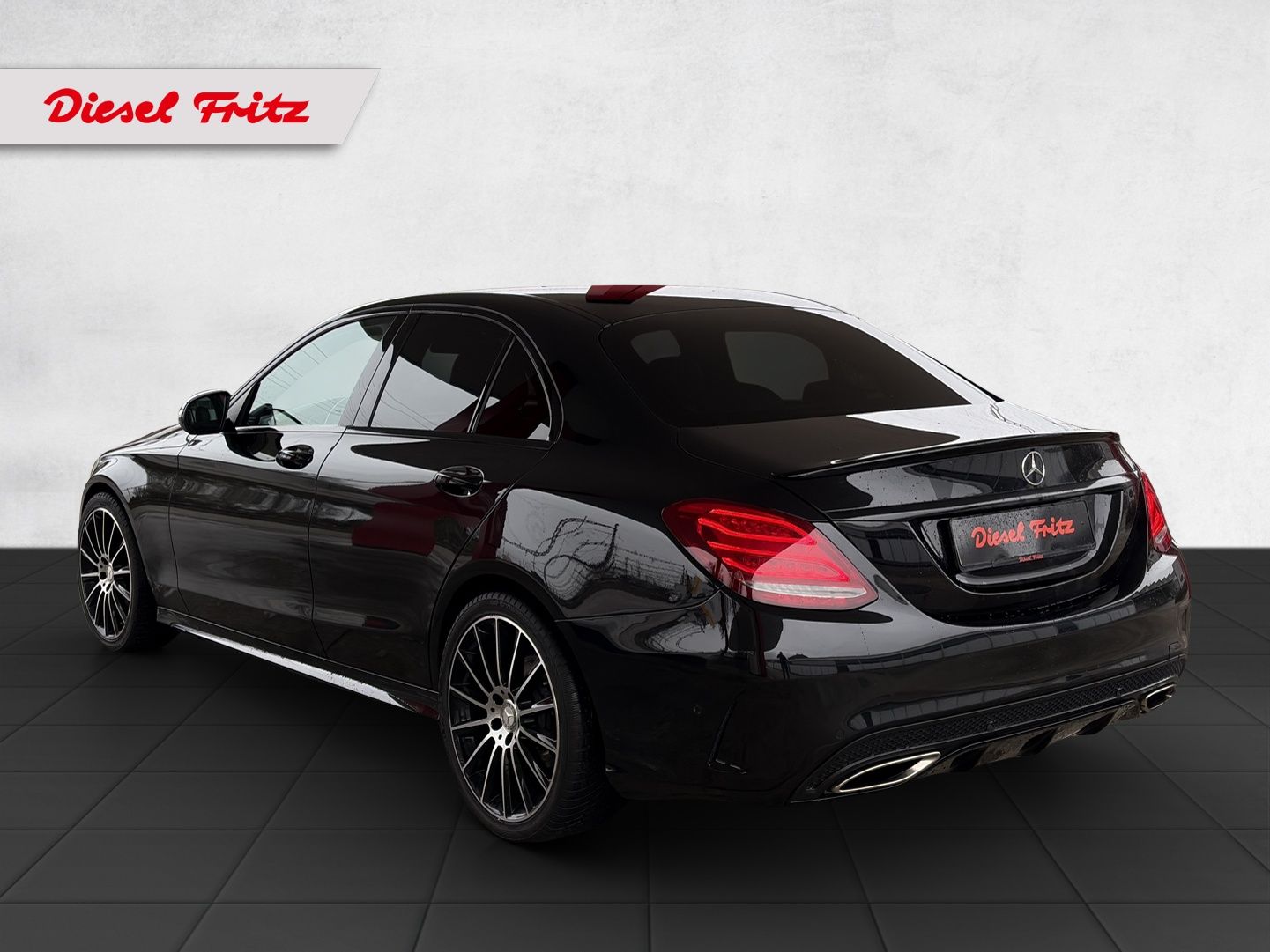 MERCEDES-BENZ C 300 AMG Line 9G-Tronic-image-2