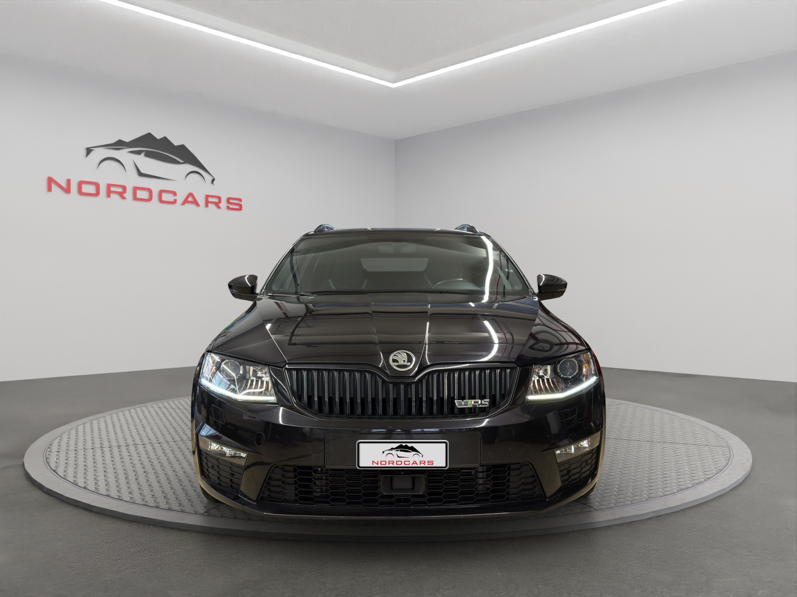SKODA Octavia Combi 2.0 TDI RS DSG-image-7