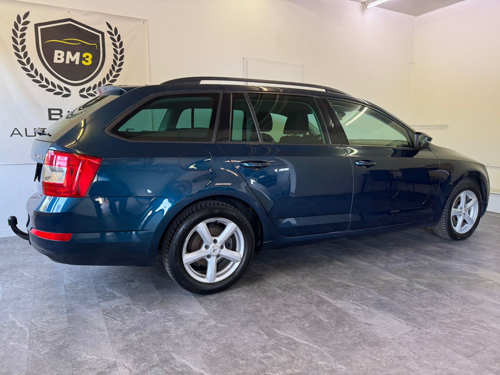 SKODA Octavia Combi 1.8 TSI Ambition 4x4 DSG AHK 1600KG.-image-7