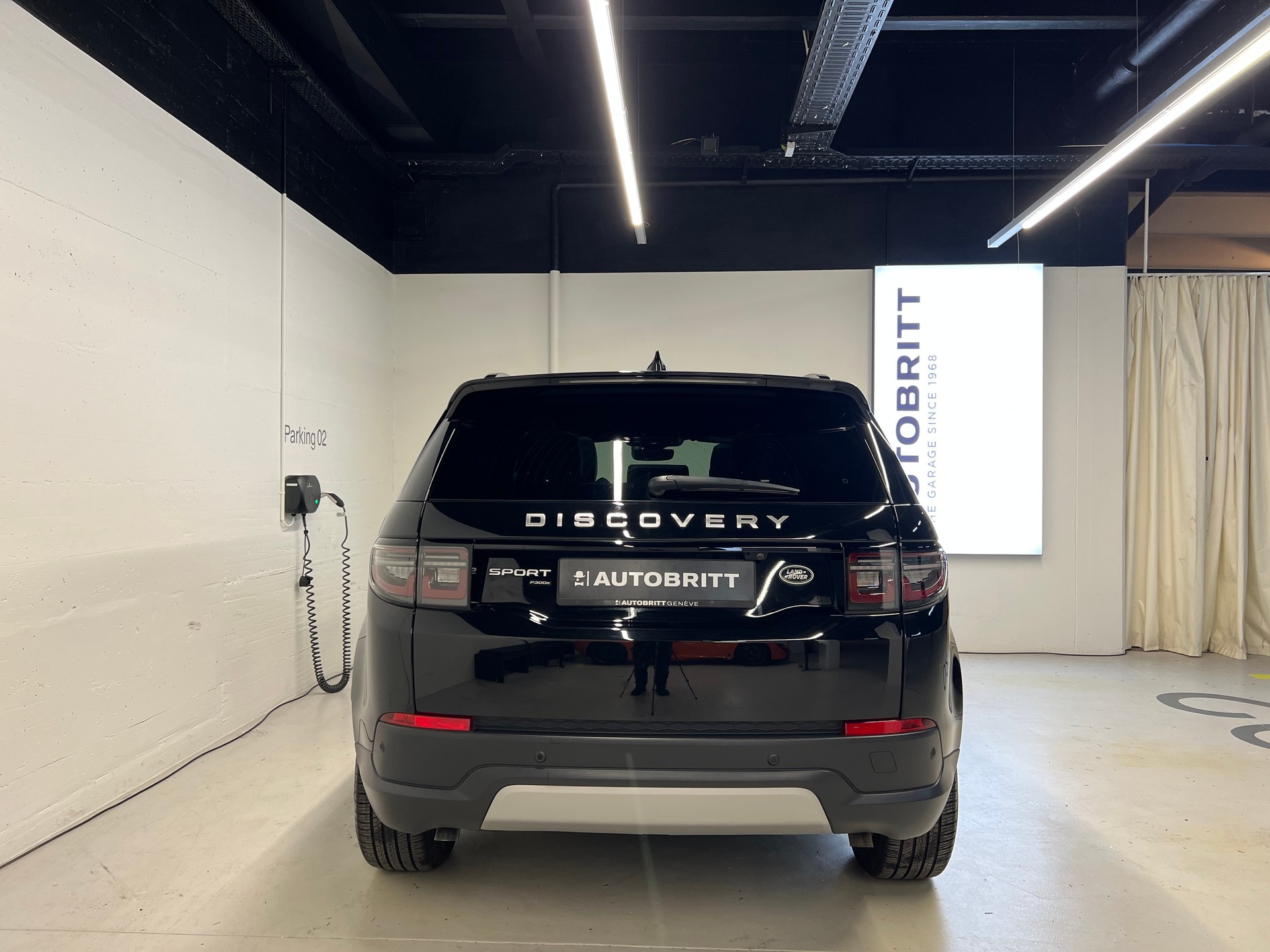 LAND ROVER Discovery Sport 1.5 T 300e SE-image-8