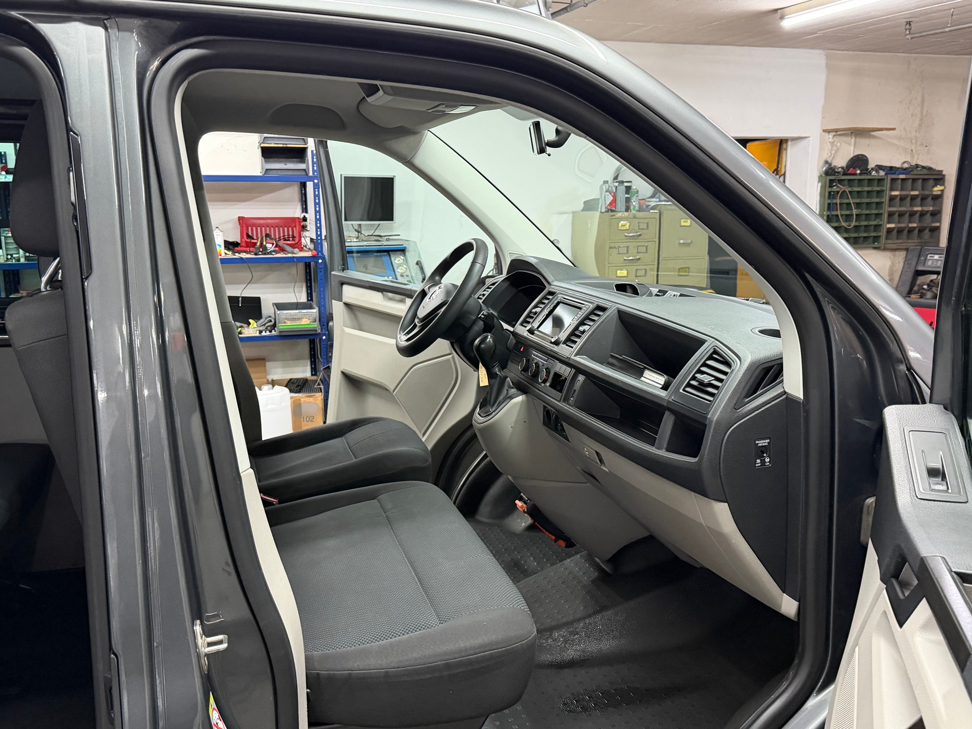 VW T6 2.0 Bi-TDI 4Motion DSG EXTRALANG-image-7