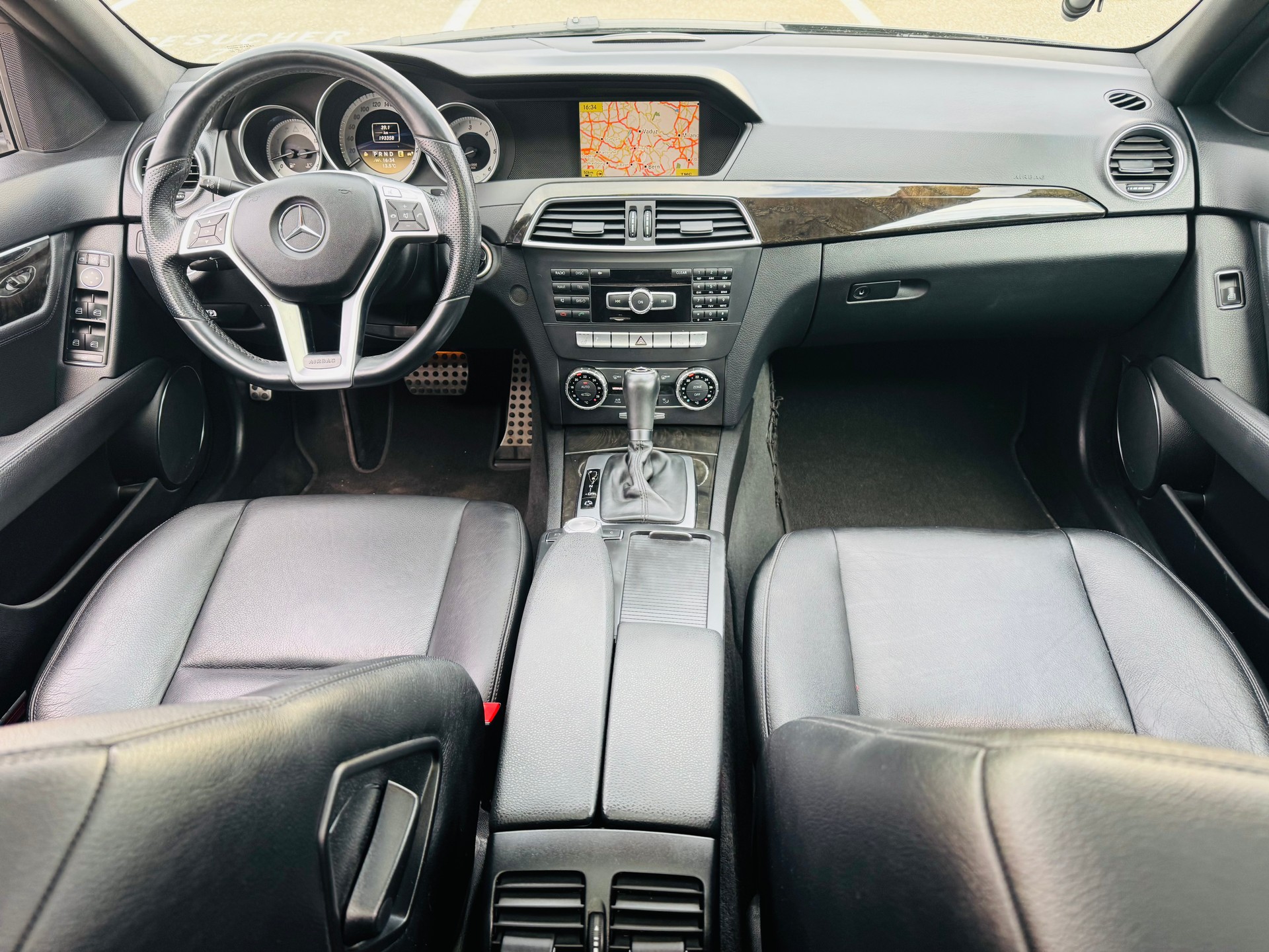 MERCEDES-BENZ C 300 CDI Avantgarde 4Matic 7G-Tronic AMG-Paket-image-2