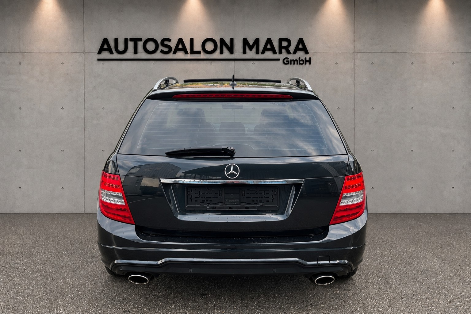 MERCEDES-BENZ C 300 CDI Avantgarde 4Matic 7G-Tronic AMG-Paket-image-4