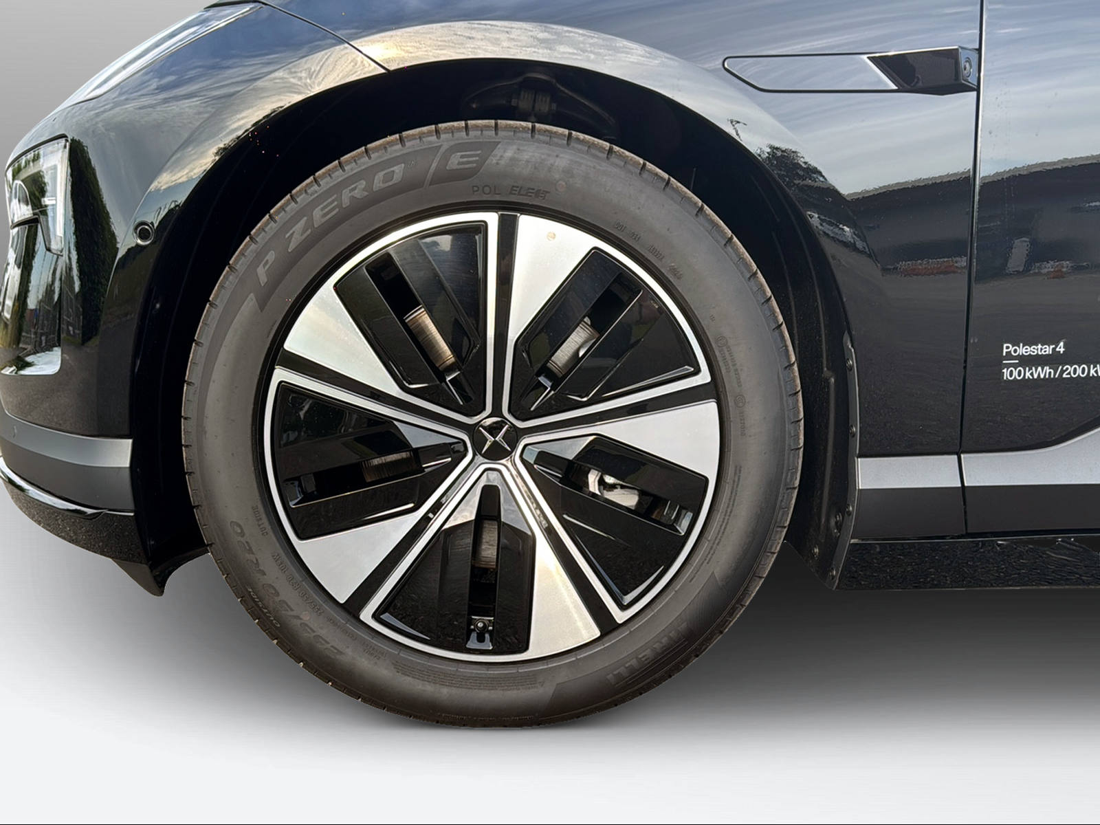 POLESTAR 4 Long Range Single Motor-image-8