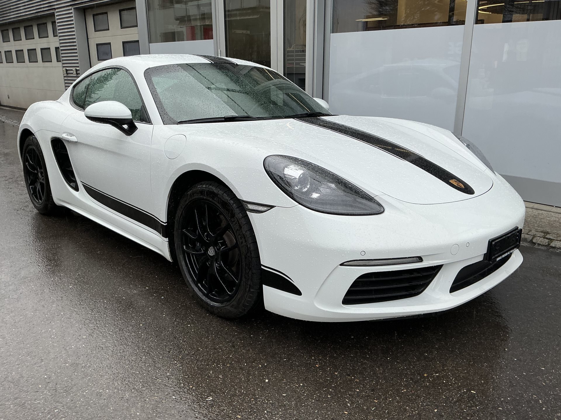 PORSCHE 718 Cayman 2.0 PDK *** INKL. PORSCHE APPROVED BIS 22.06.2027 ***-image-2