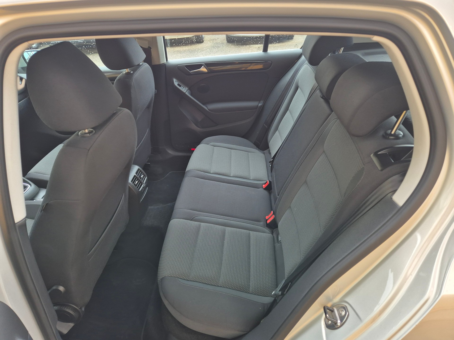VW Golf 1.4 TSI Comfortline-image-17