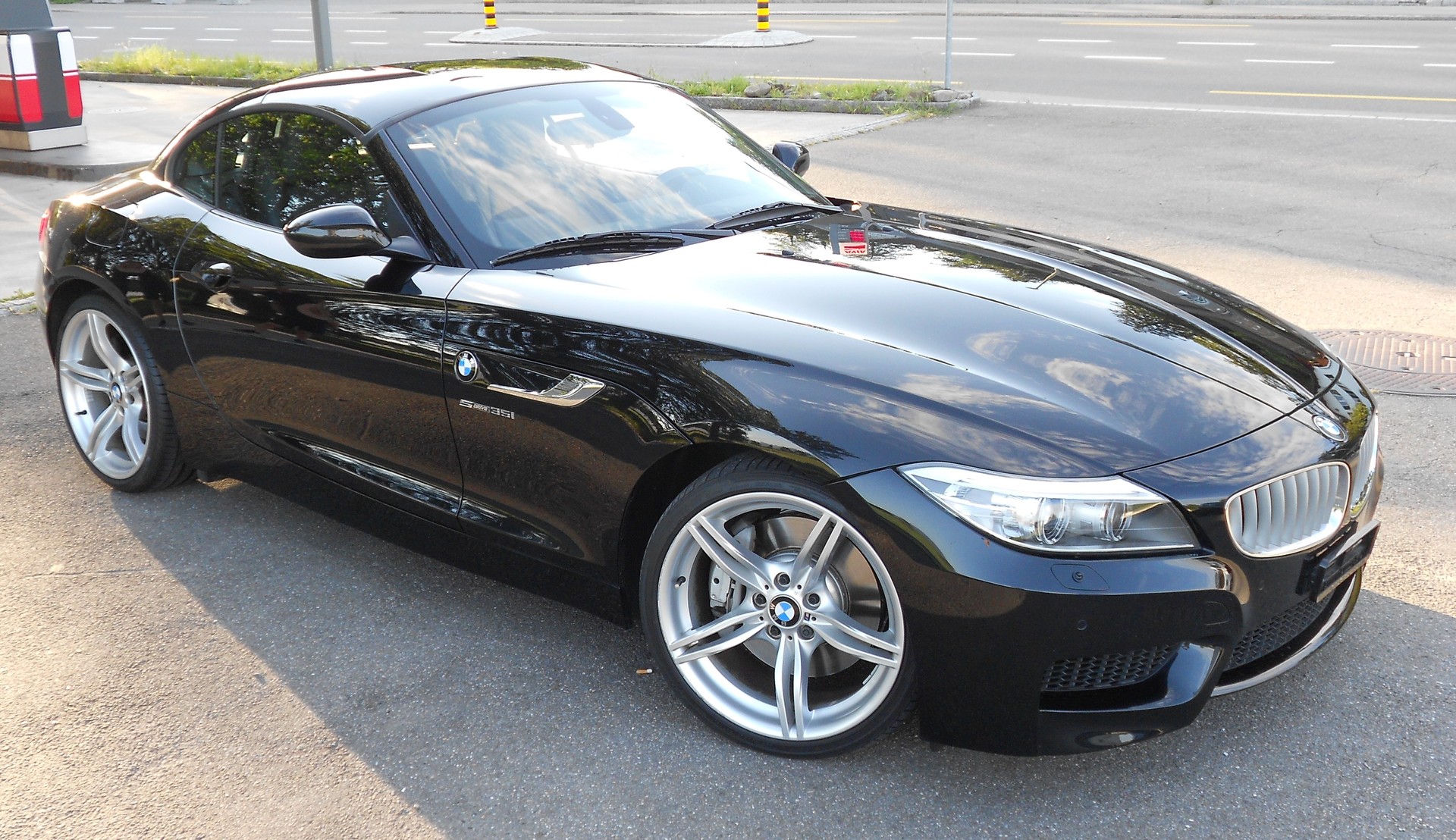 BMW Z4 sDrive35i DKG-image-2
