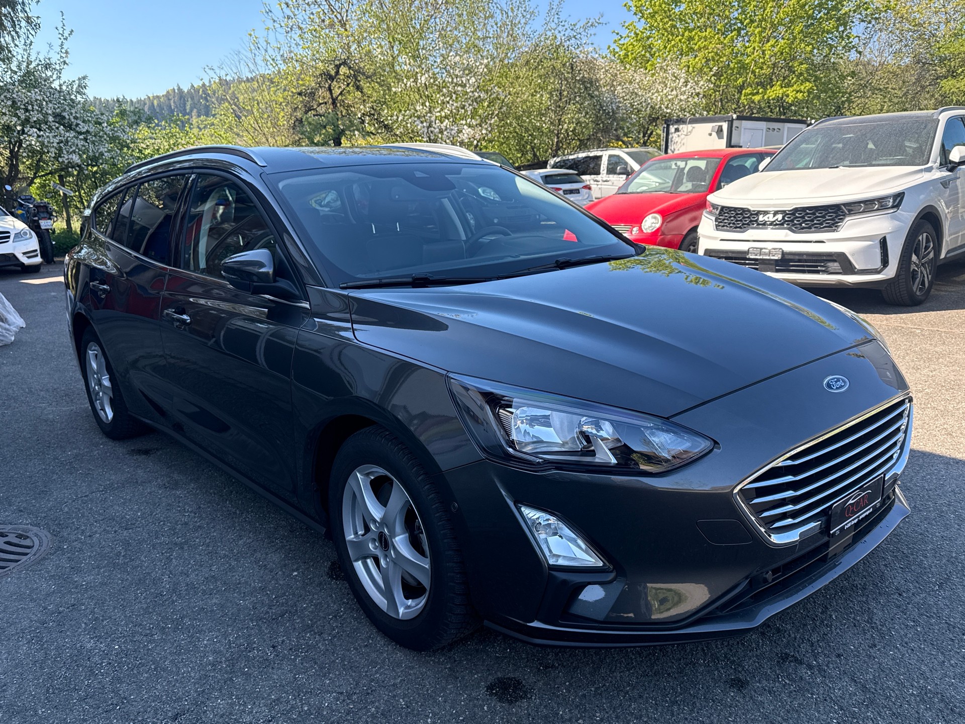 FORD Focus 1.0 SCTi Titanium Automatic-image-2