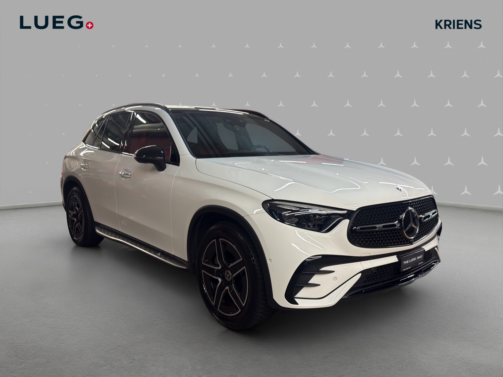 MERCEDES-BENZ GLC 200 4M - AMG / DISTRONIC / 360 Grad Kamera / Soundsystem-image-4