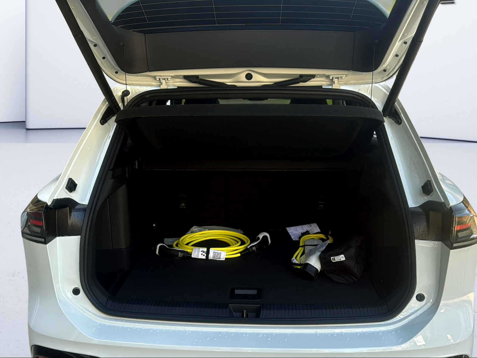 VW Tiguan 1.5 TSI evo2 eHybrid R-Line DSG-image-8