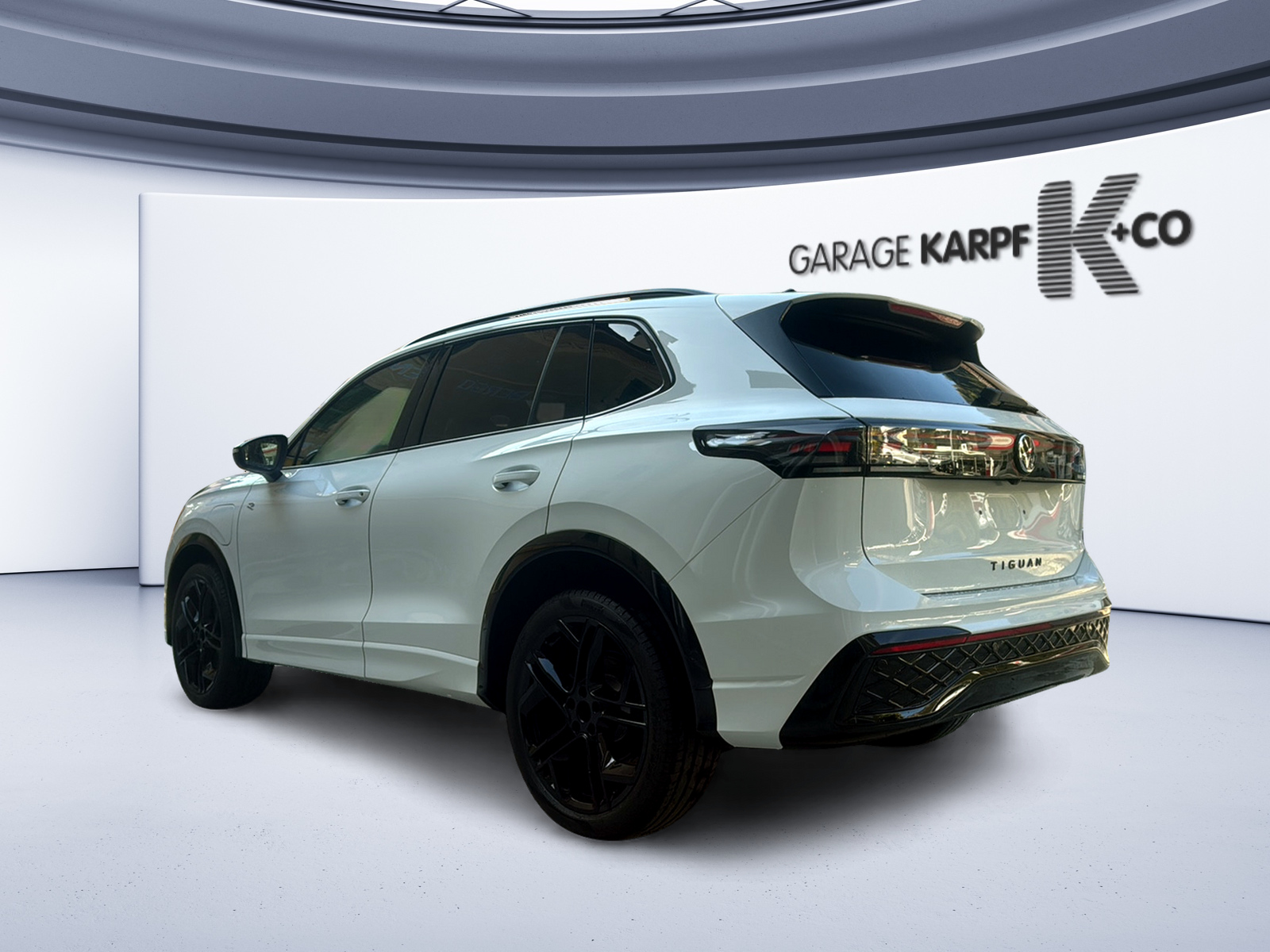 VW Tiguan 1.5 TSI evo2 eHybrid R-Line DSG-image-2