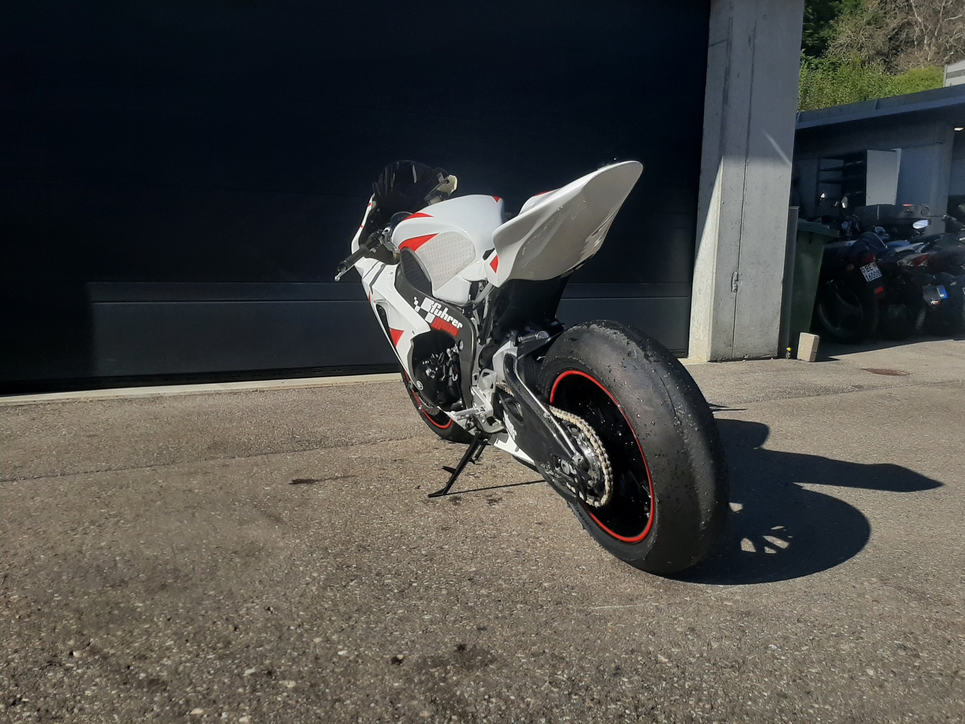 HONDA CBR 1000 RR Fireblade-image-5