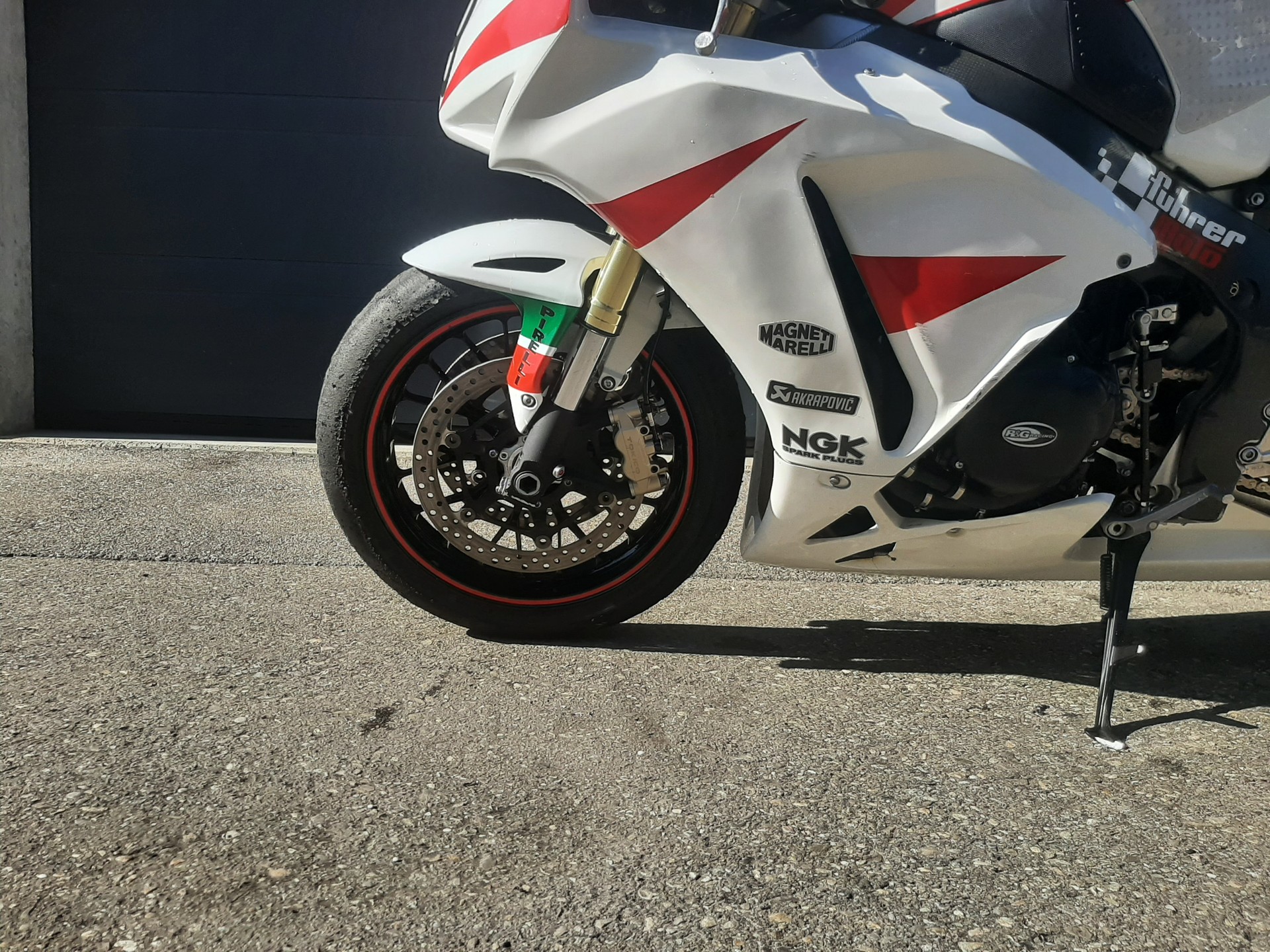 HONDA CBR 1000 RR Fireblade-image-8