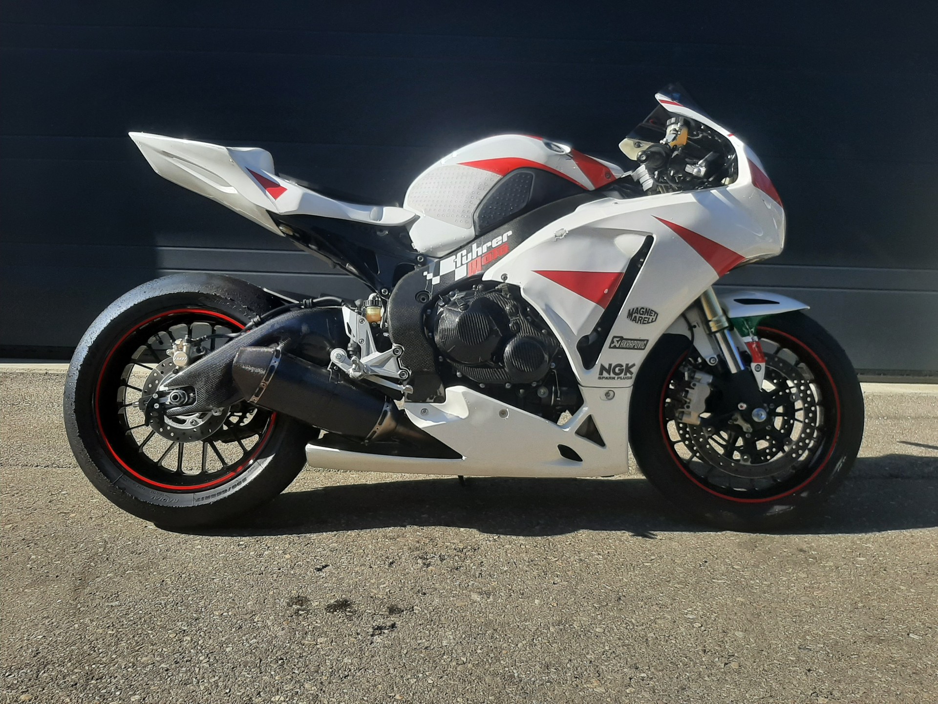 HONDA CBR 1000 RR Fireblade