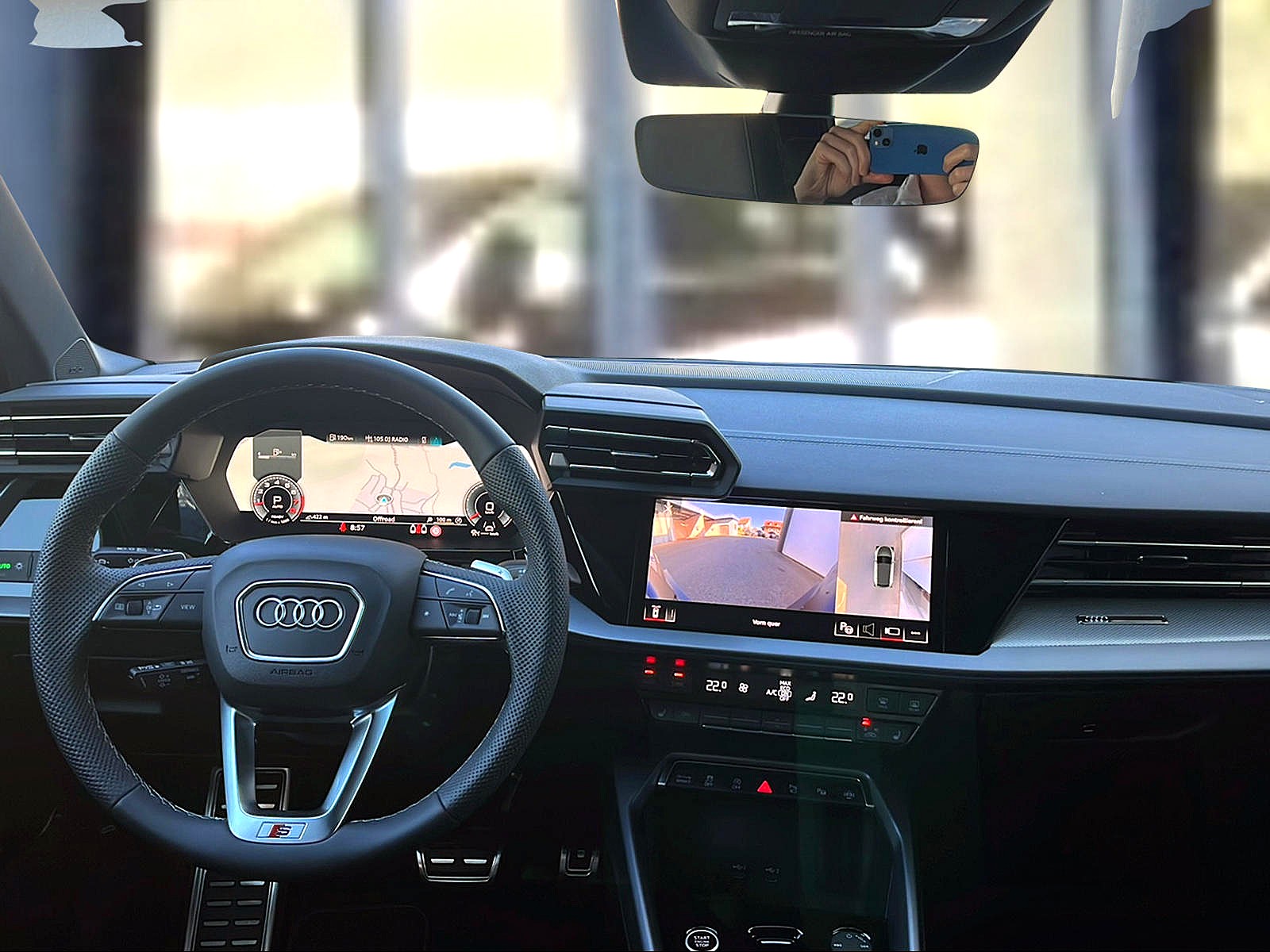AUDI A3 Sportback TFSI 110 kW S line Attraction S tronic Daytongrau Perleffekt-image-6