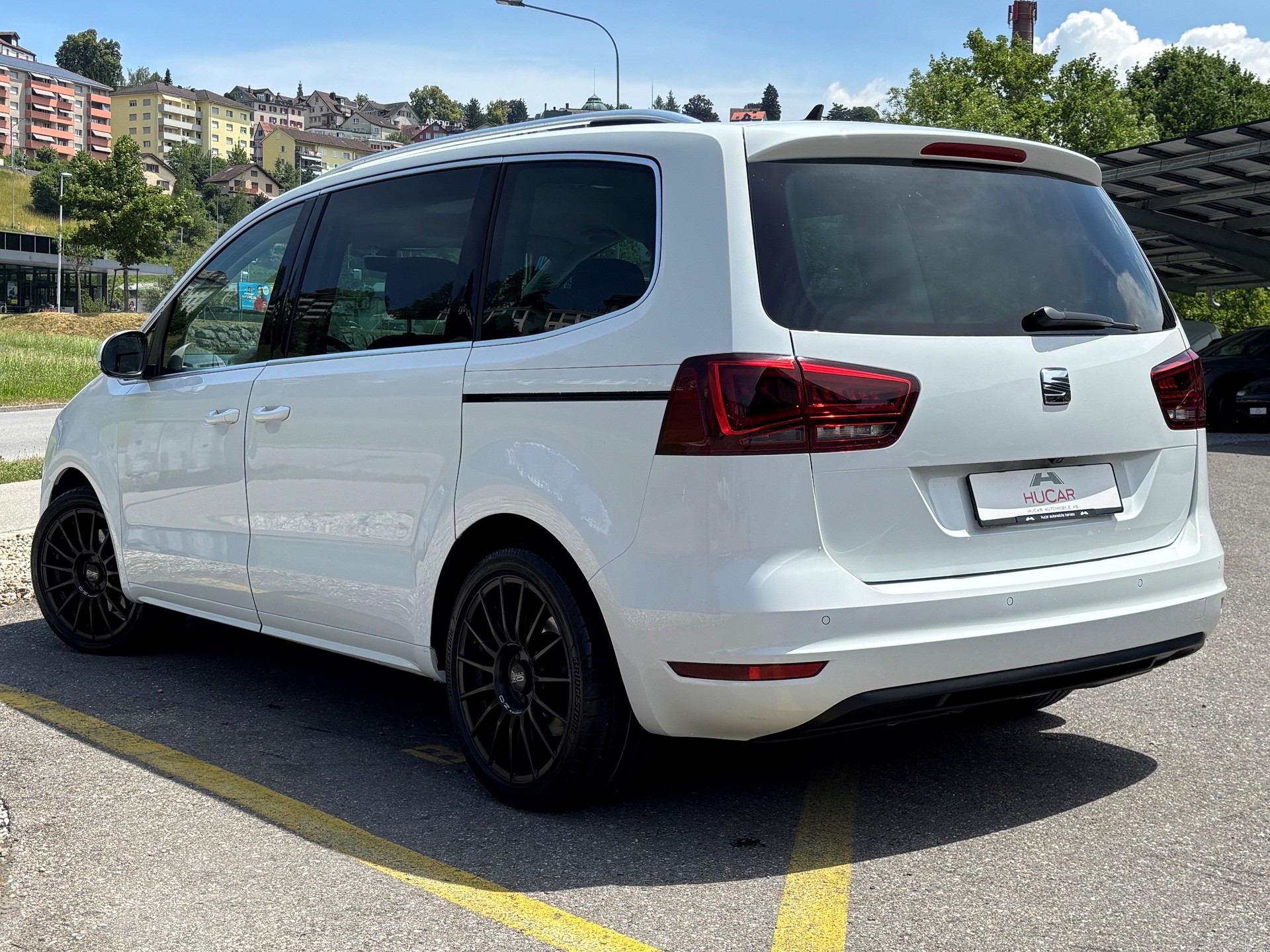 SEAT Alhambra 2.0TDI Style 4x4 7Plätzer-image-1
