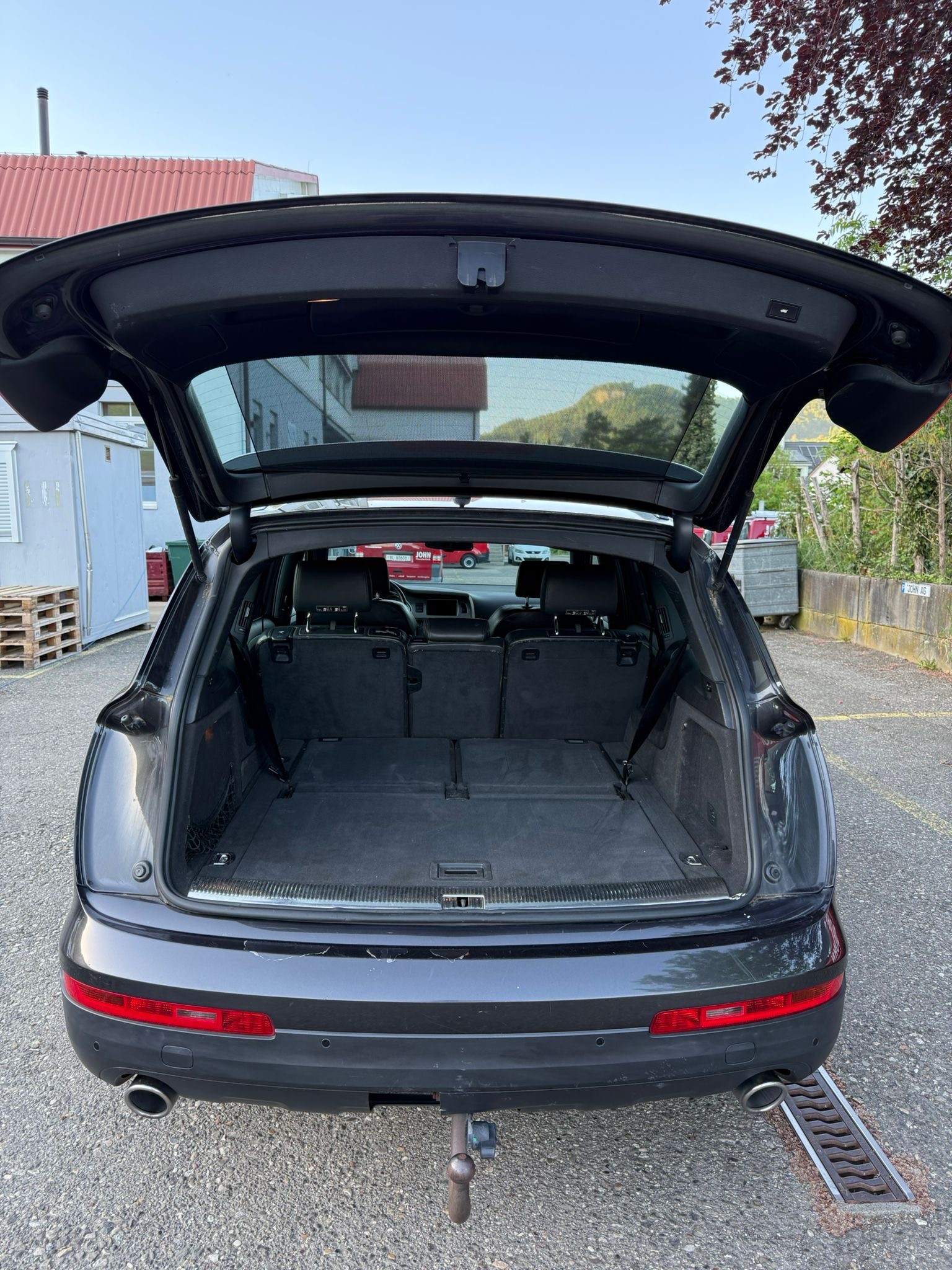 AUDI Q7 4.2 TDI quattro tiptronic-image-11