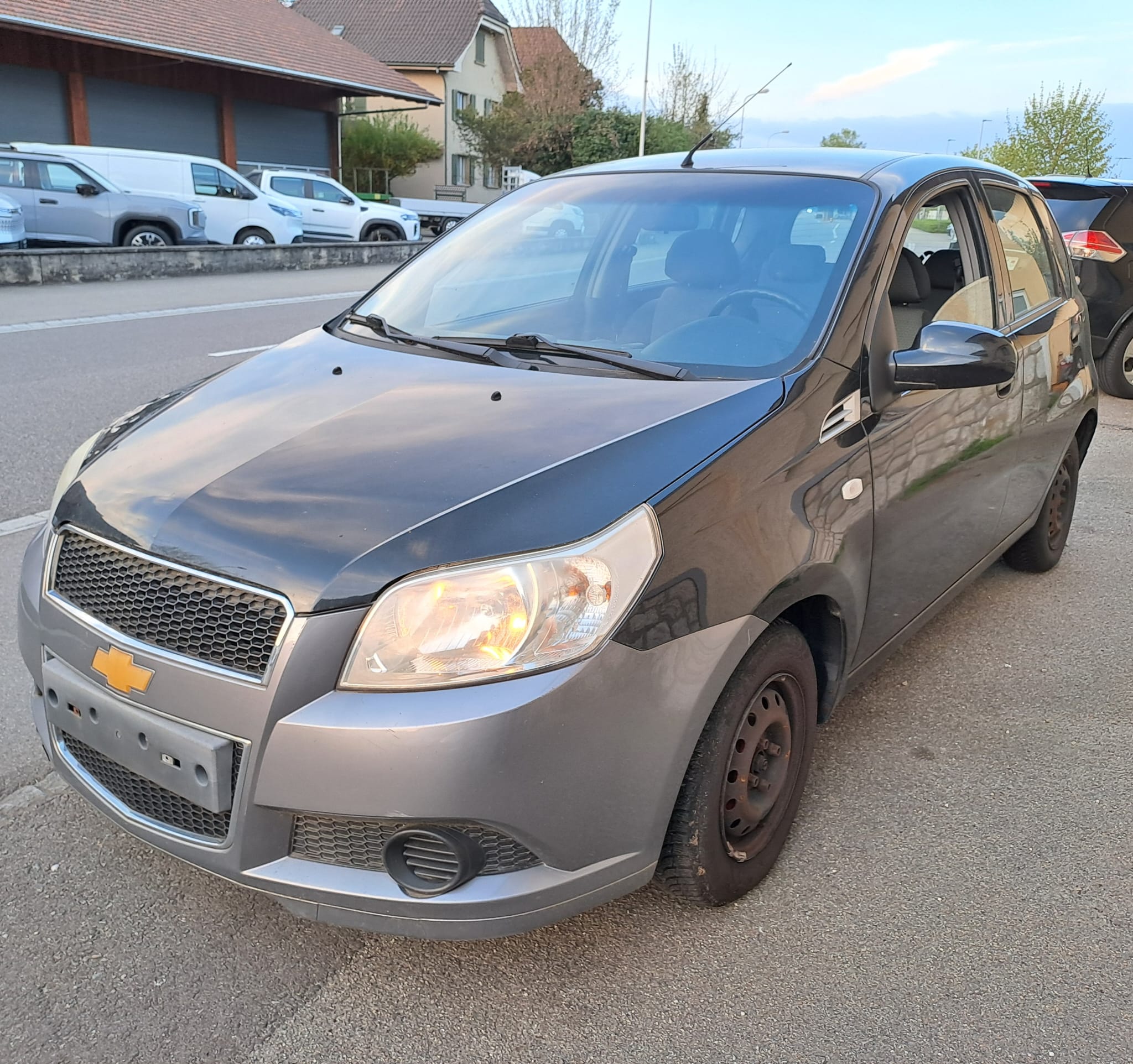 Car photo