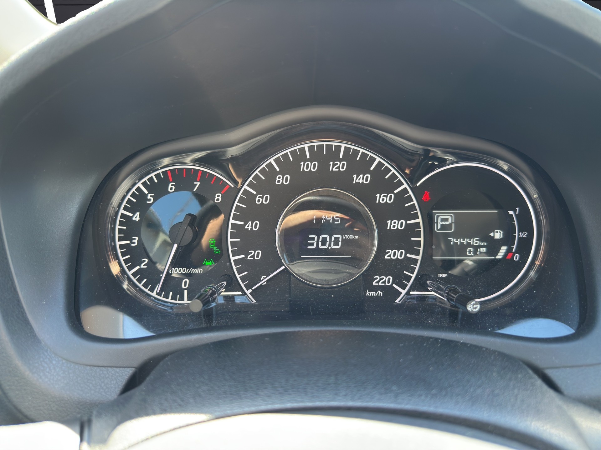 NISSAN Note 1.2 DIG-S tekna CVT-image-26