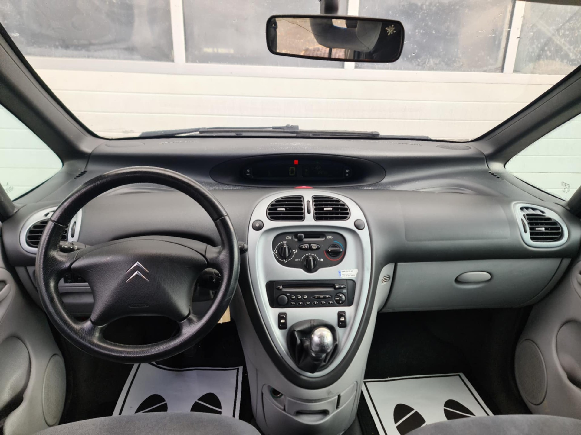 CITROEN Xsara Picasso 1.6i (X)-image-7