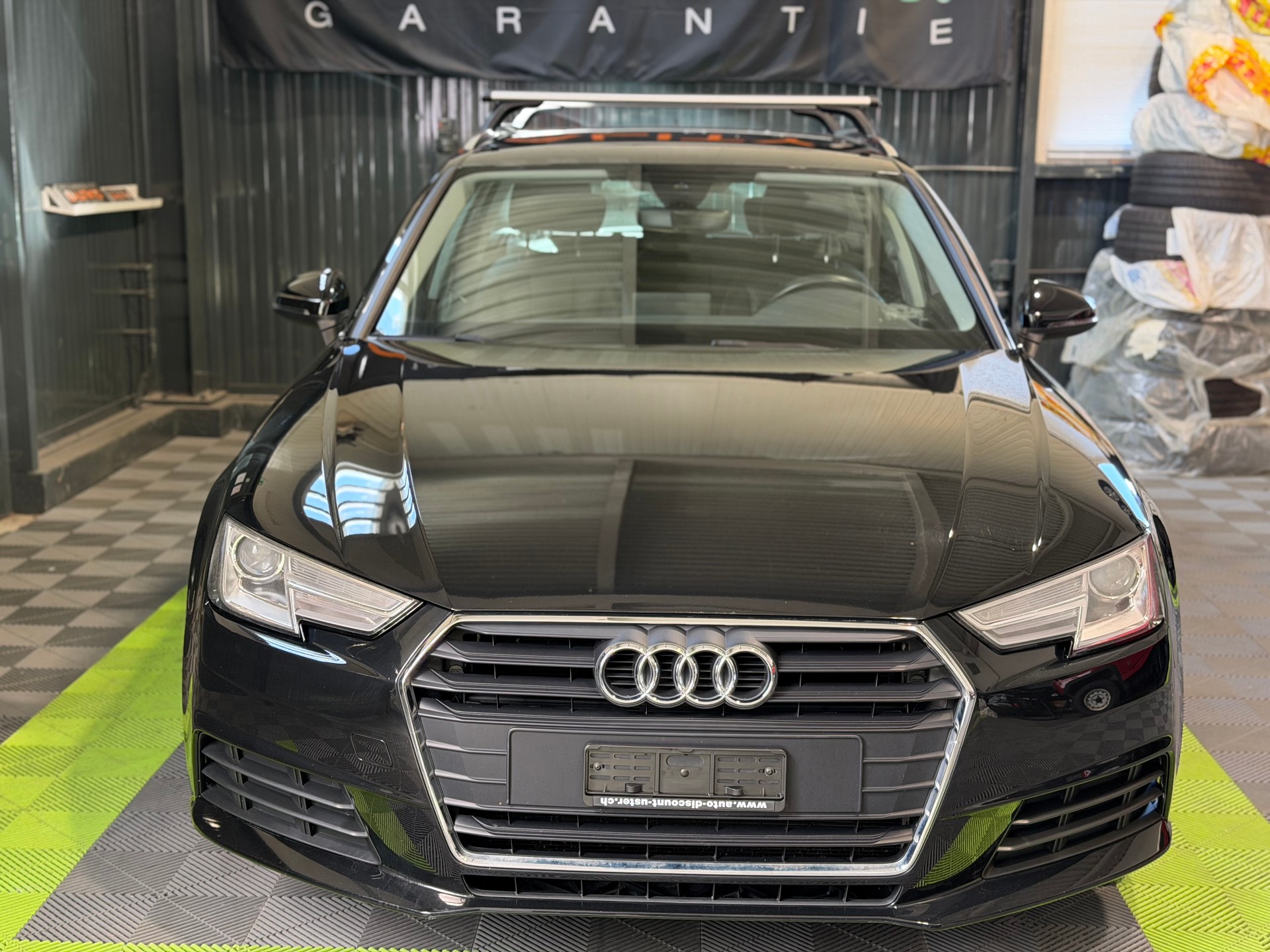 AUDI A4 Avant 2.0 TDI S-tronic-image-5