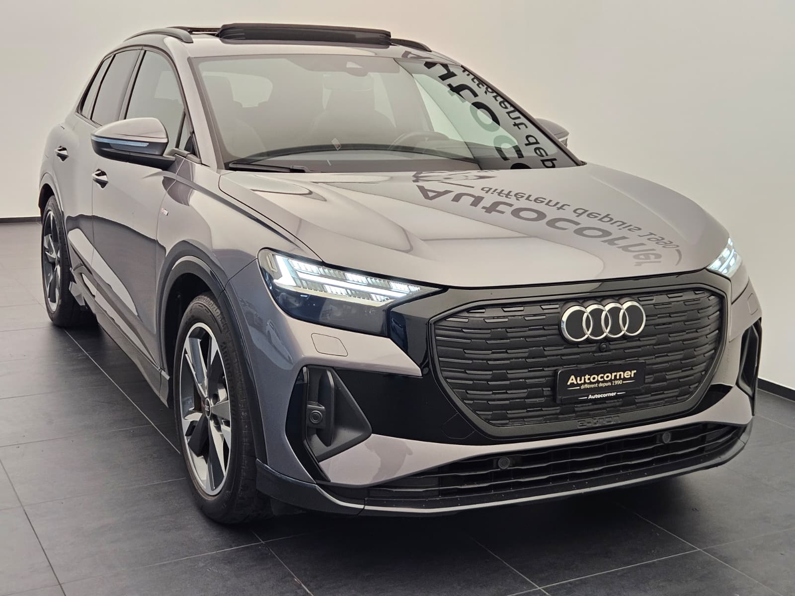 AUDI Q4 e-tron 40-image-4