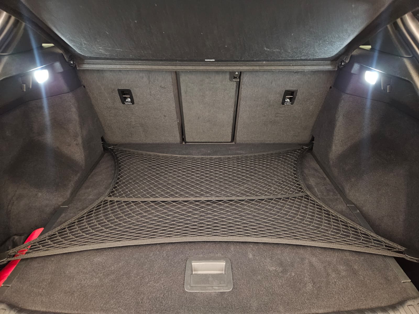 AUDI Q4 e-tron 40-image-14