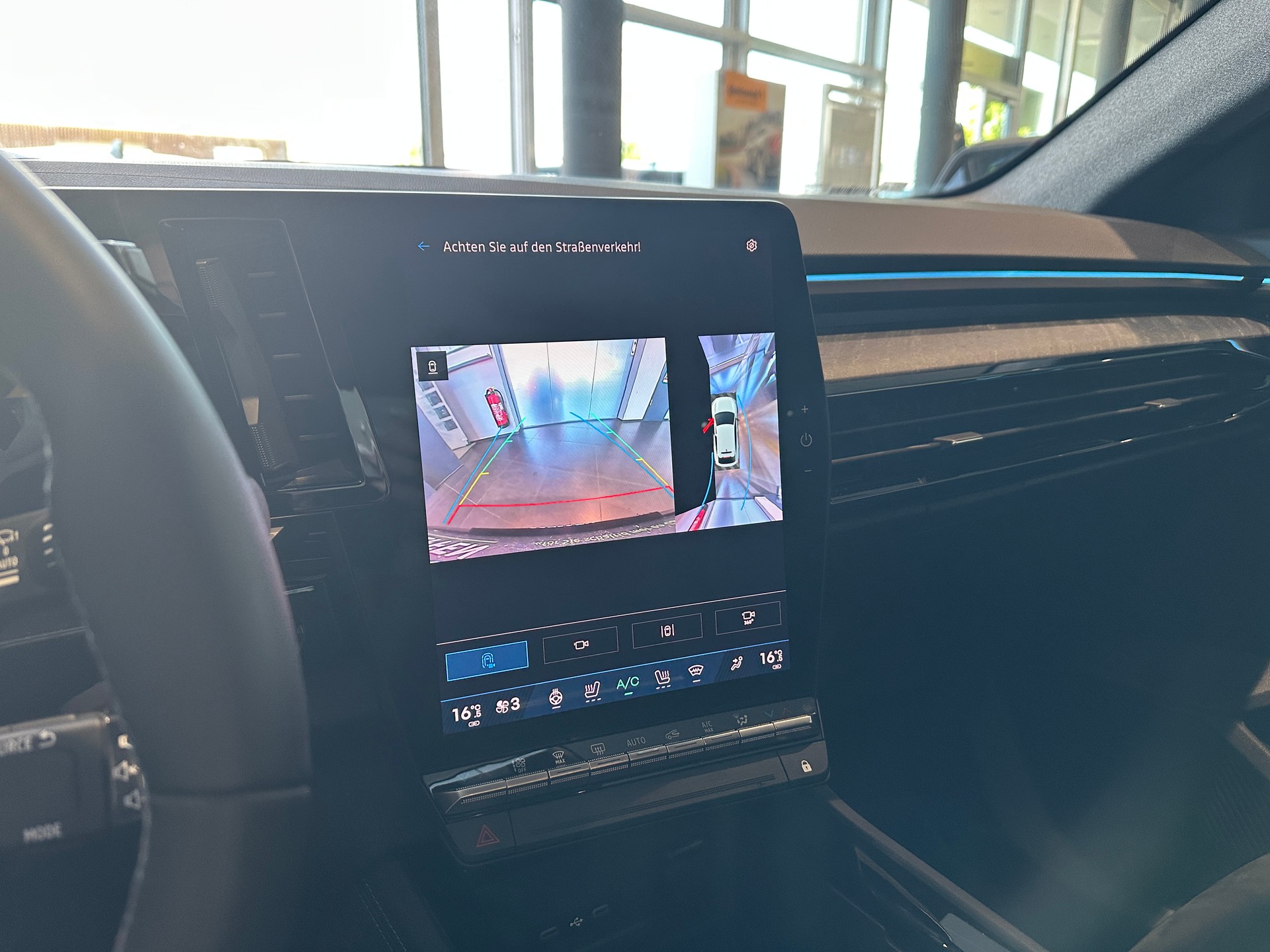 RENAULT Rafale 1.2 E-Tech Hybrid 200 Esprit Alpine-image-17