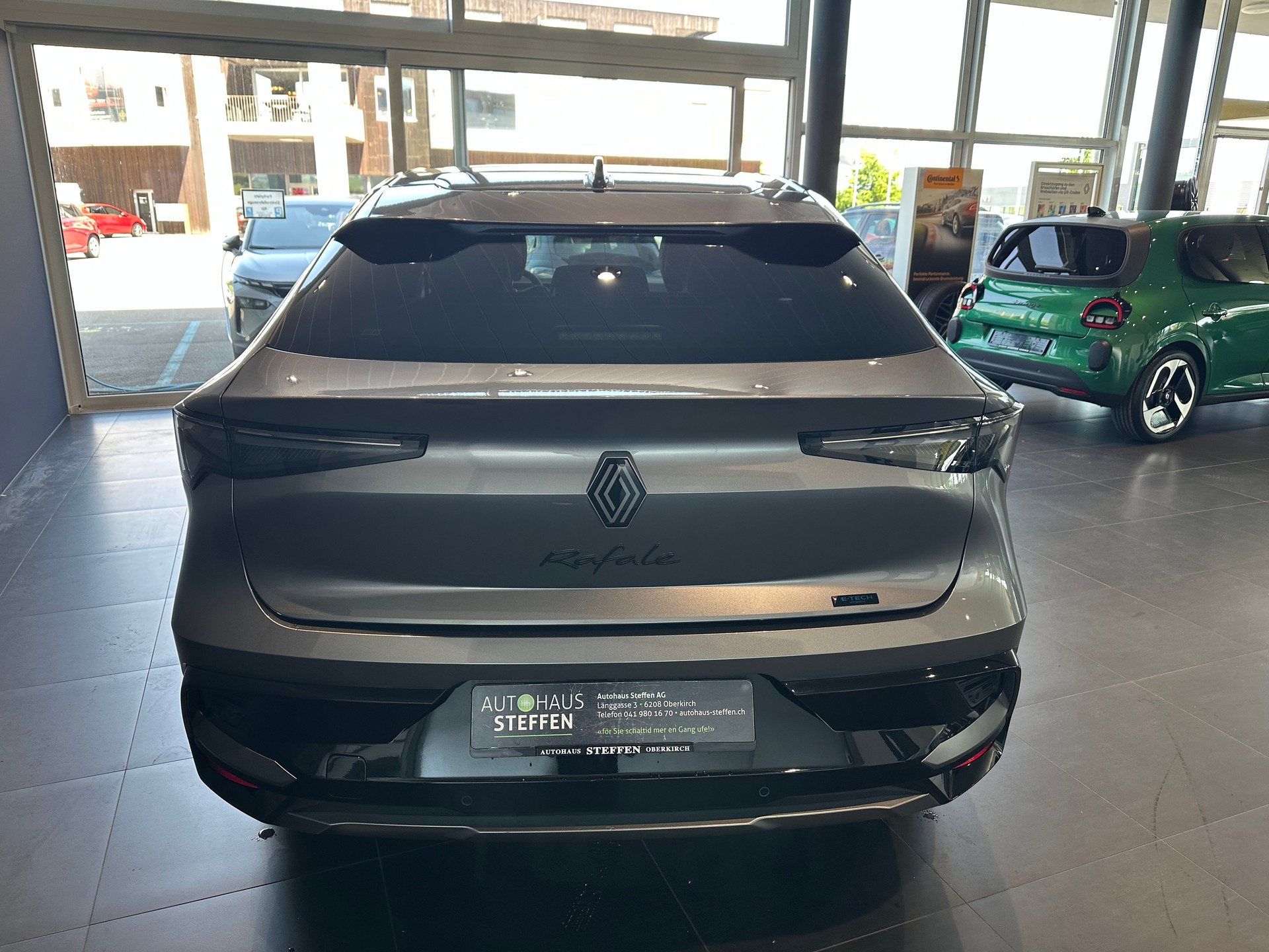 RENAULT Rafale 1.2 E-Tech Hybrid 200 Esprit Alpine-image-6