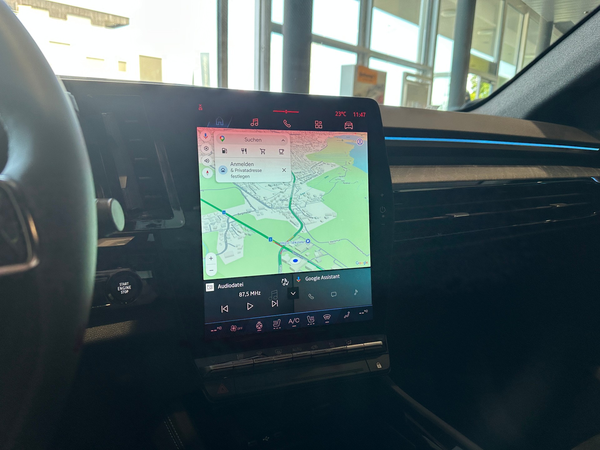 RENAULT Rafale 1.2 E-Tech Hybrid 200 Esprit Alpine-image-16