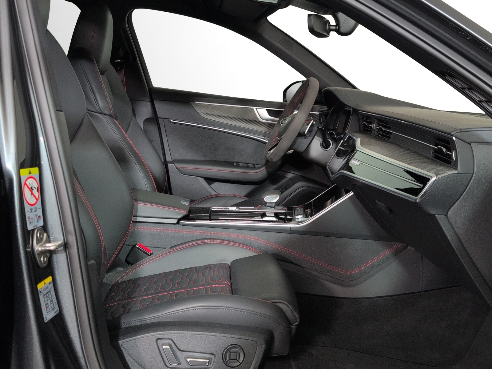 AUDI RS6 Avant 4.0 TFSI V8 quattro-image-8