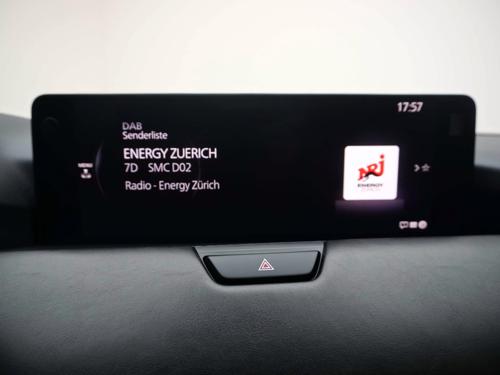 MAZDA CX-60 2.5 PHEV Homura Plus Gratis Mazda Service Pack 4 Jahre /80'000 km-image-11