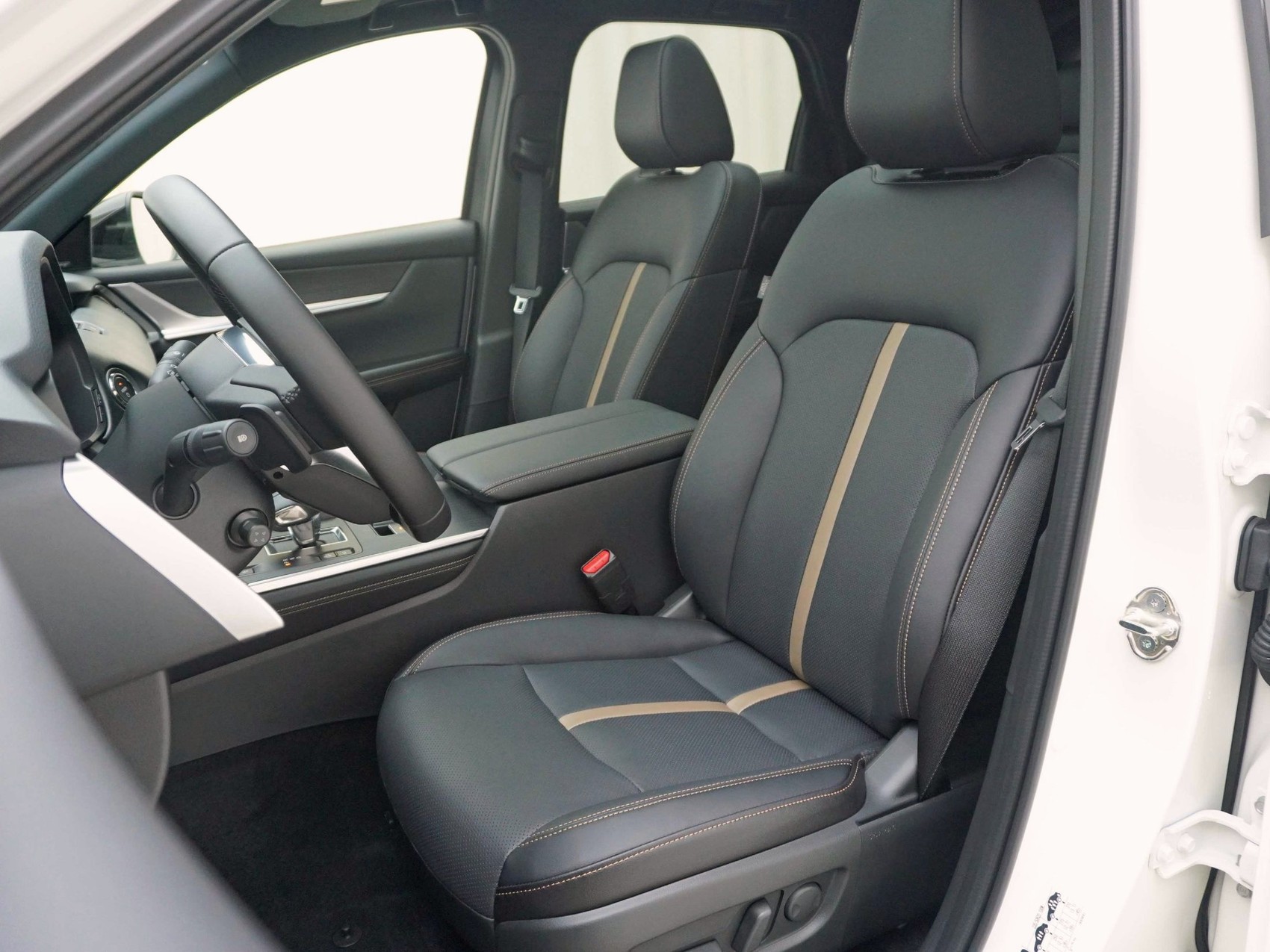 MAZDA CX-60 2.5 PHEV Homura Plus Gratis Mazda Service Pack 4 Jahre /80'000 km-image-7