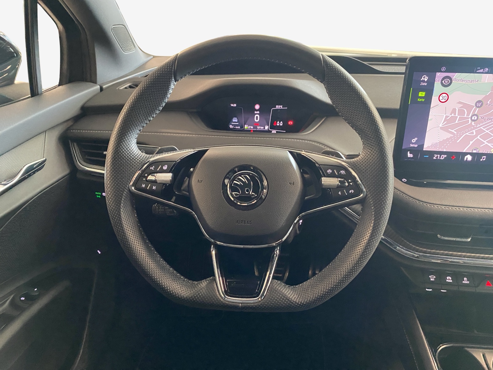 SKODA Enyaq iV 80x SportLine-image-10