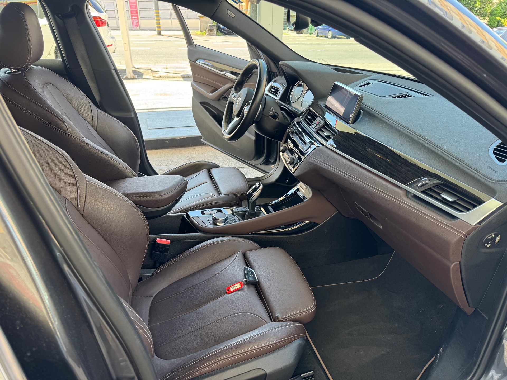 BMW X2 xDrive 20d Steptronic-image-9