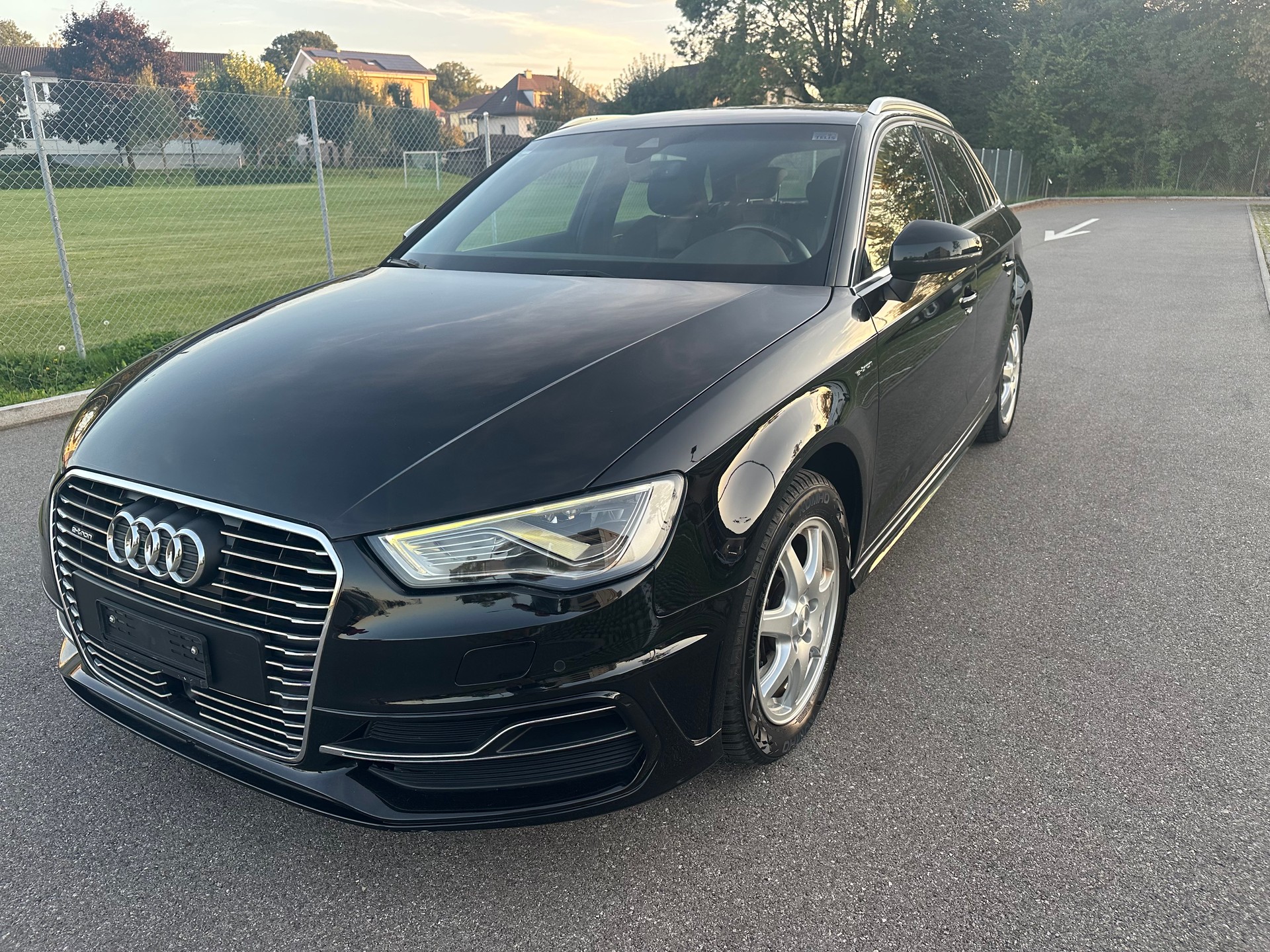 AUDI 1.4 T FSI e-tron Attract. S-Tr-image-0